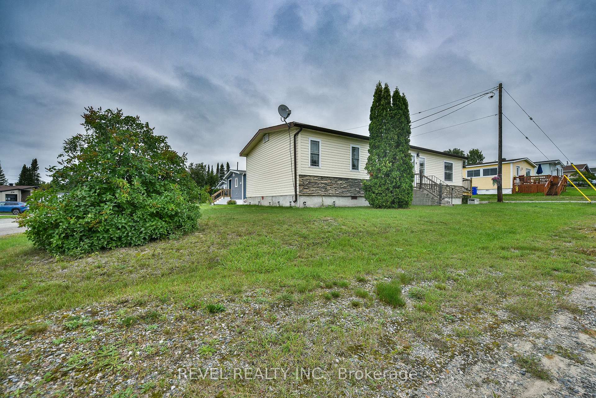 Photo 35 of 16 Foothills Lane, Timmins, TNE - Trailer Parks — HOMEH