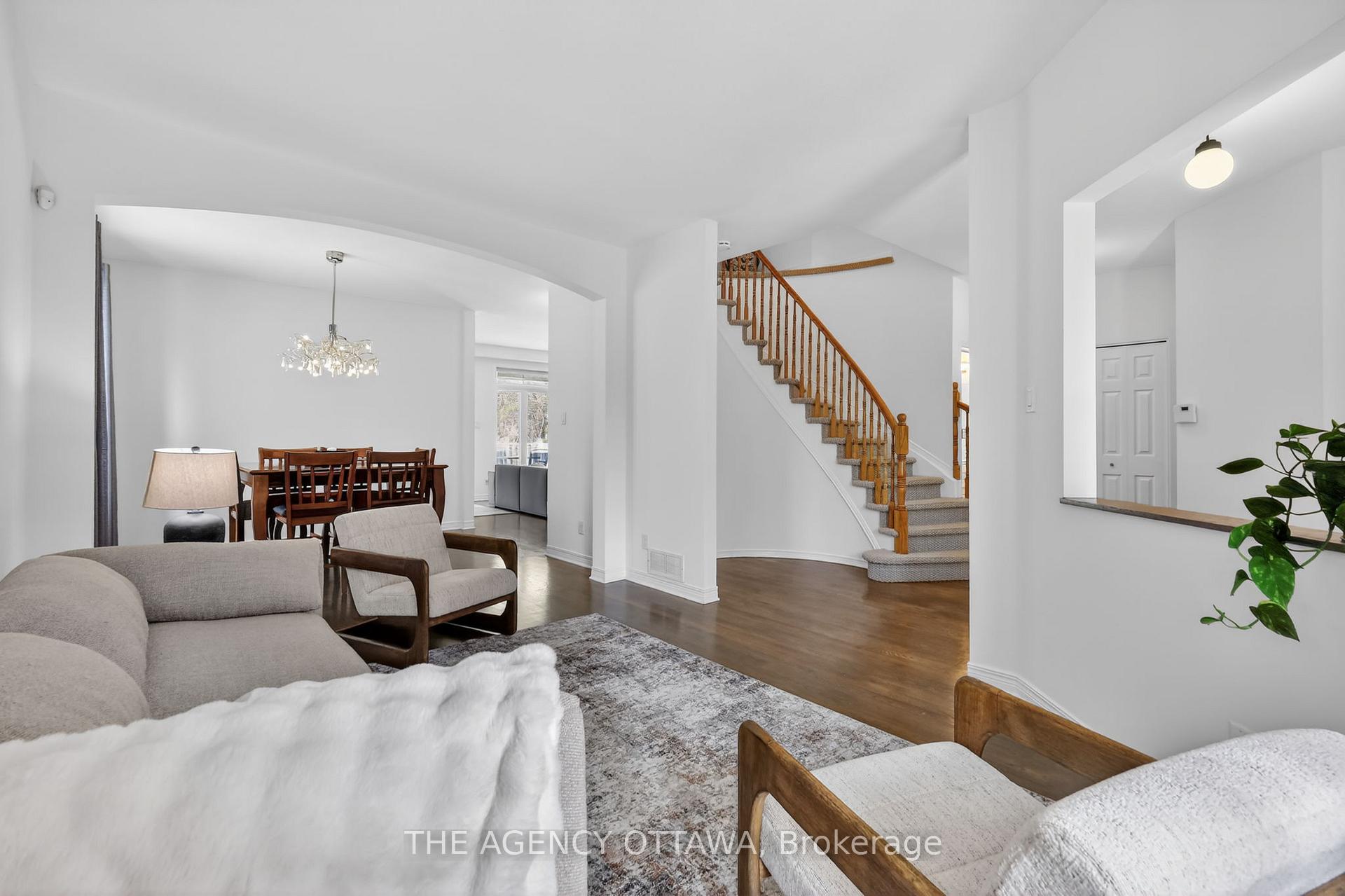 Photo 8 of 321 Goldridge Drive, Ottawa, Kanata - Kanata Lakes/Heritage Hills — HOMEH