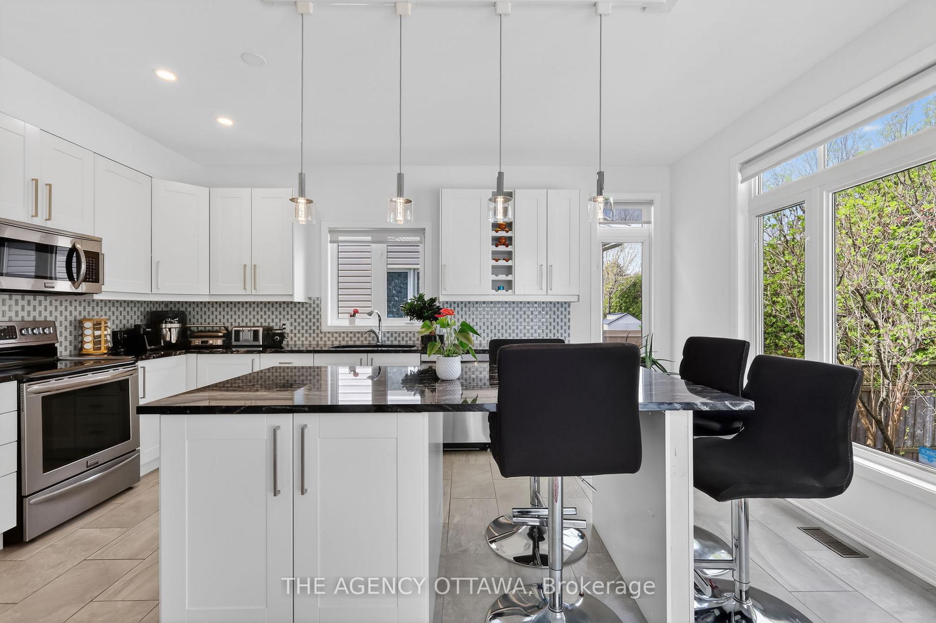 Photo 14 of 321 Goldridge Drive, Ottawa, Kanata - Kanata Lakes/Heritage Hills — HOMEH