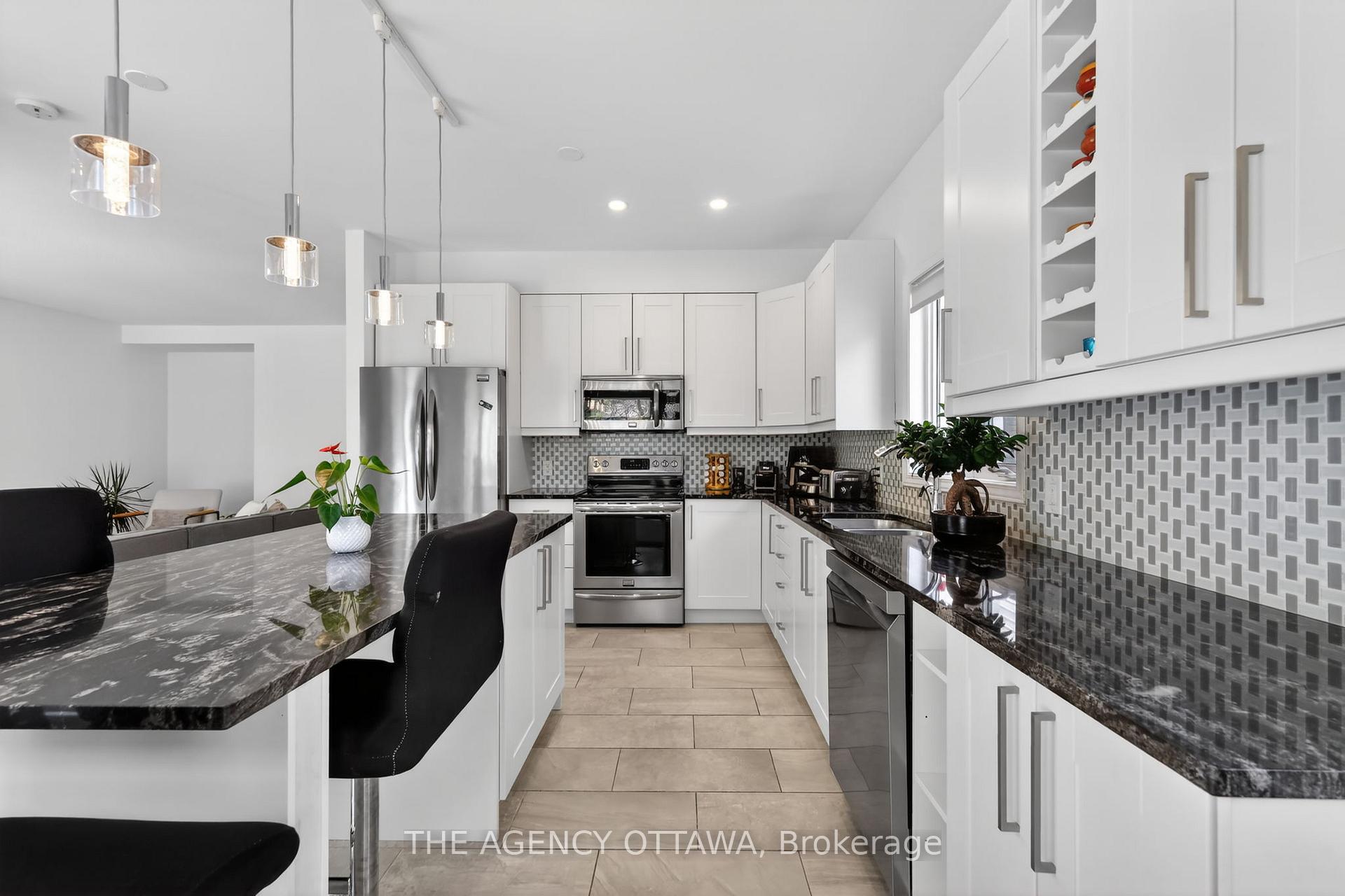 Photo 16 of 321 Goldridge Drive, Ottawa, Kanata - Kanata Lakes/Heritage Hills — HOMEH