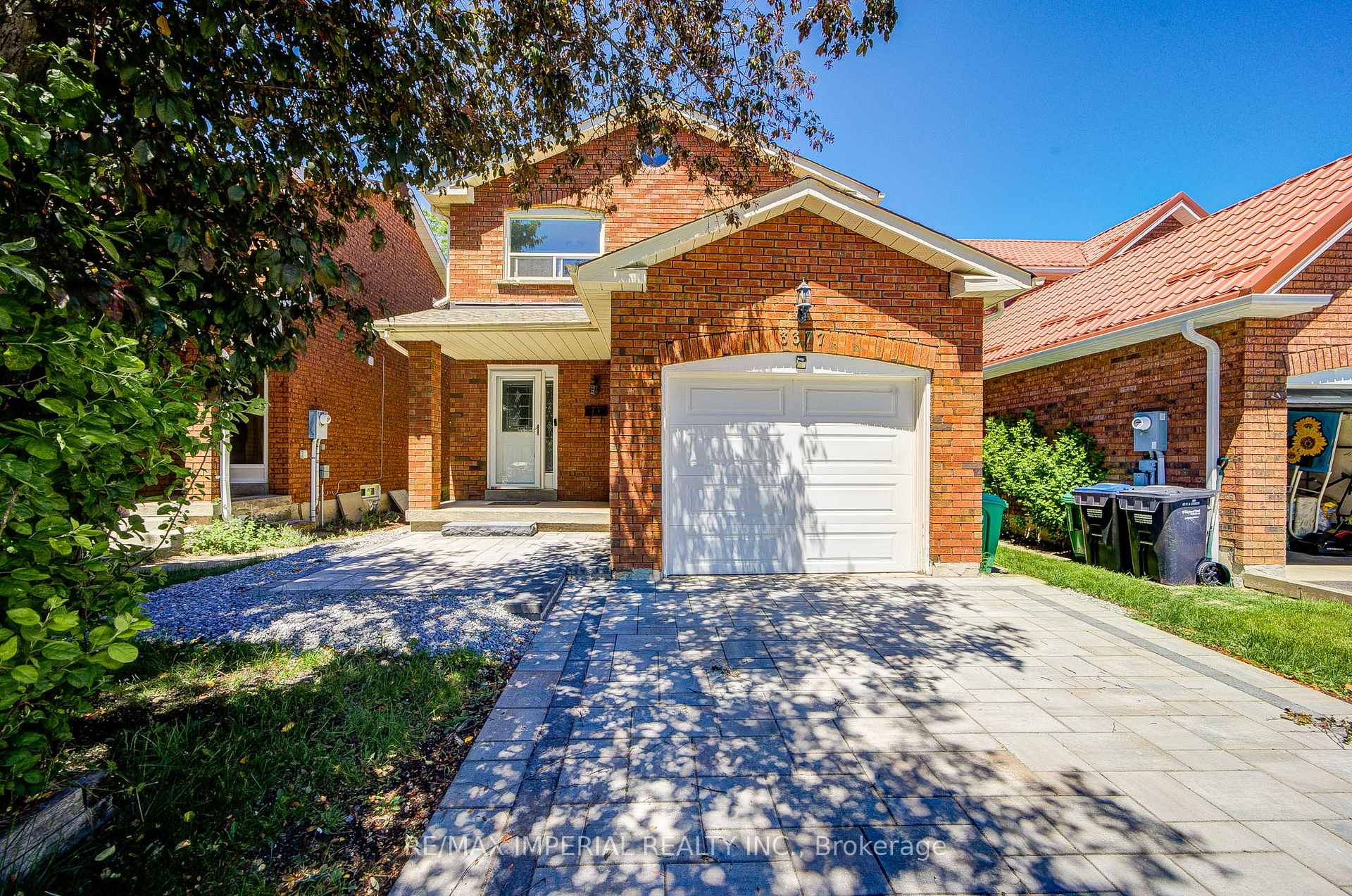 Photo 1 of 3377 Hargrove Road, Mississauga, Erin Mills — HOMEH