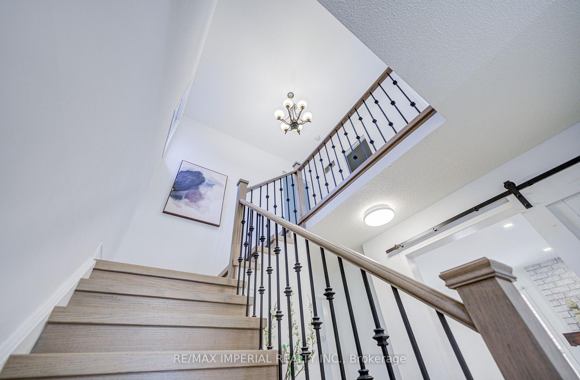 Photo 13 of 3377 Hargrove Road, Mississauga, Erin Mills — HOMEH