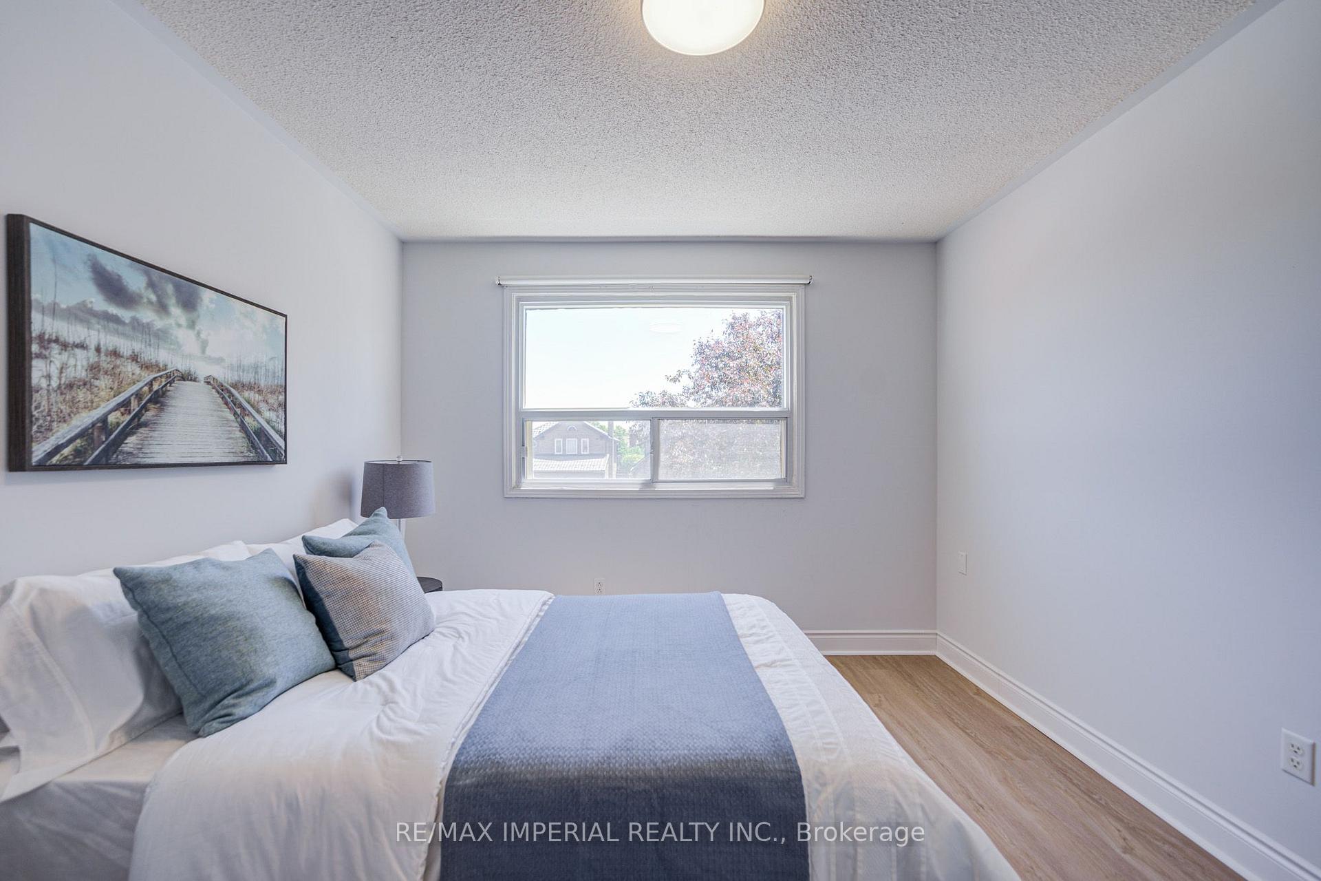Photo 19 of 3377 Hargrove Road, Mississauga, Erin Mills — HOMEH
