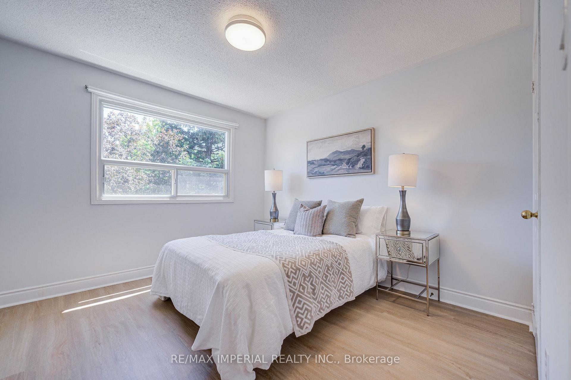 Photo 21 of 3377 Hargrove Road, Mississauga, Erin Mills — HOMEH