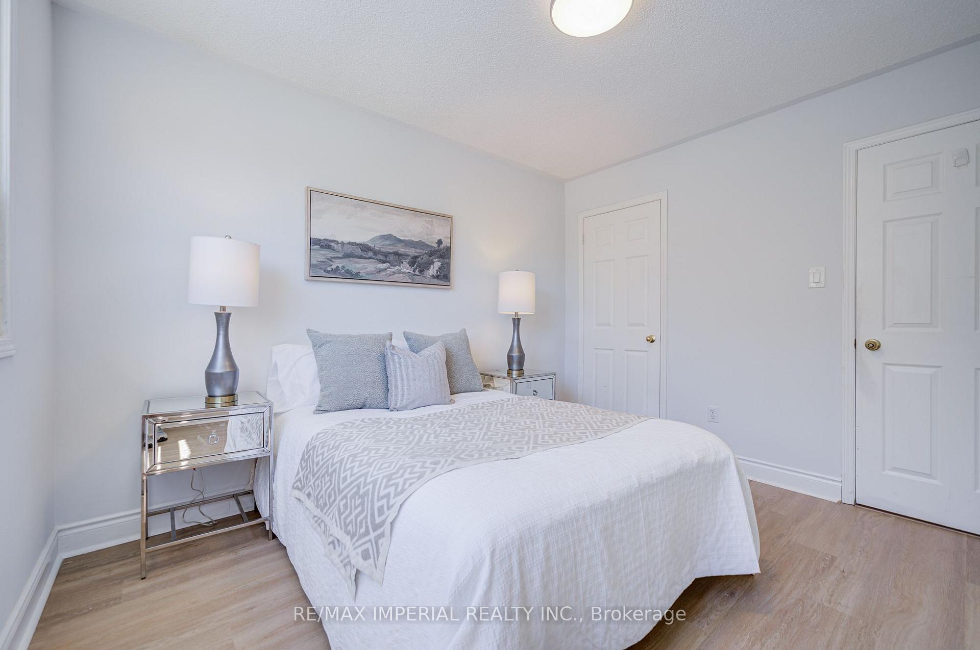 Photo 22 of 3377 Hargrove Road, Mississauga, Erin Mills — HOMEH