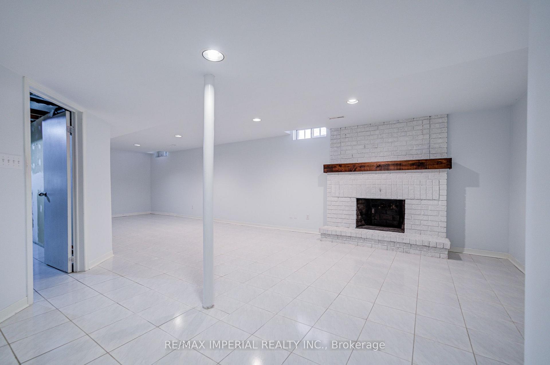 Photo 24 of 3377 Hargrove Road, Mississauga, Erin Mills — HOMEH