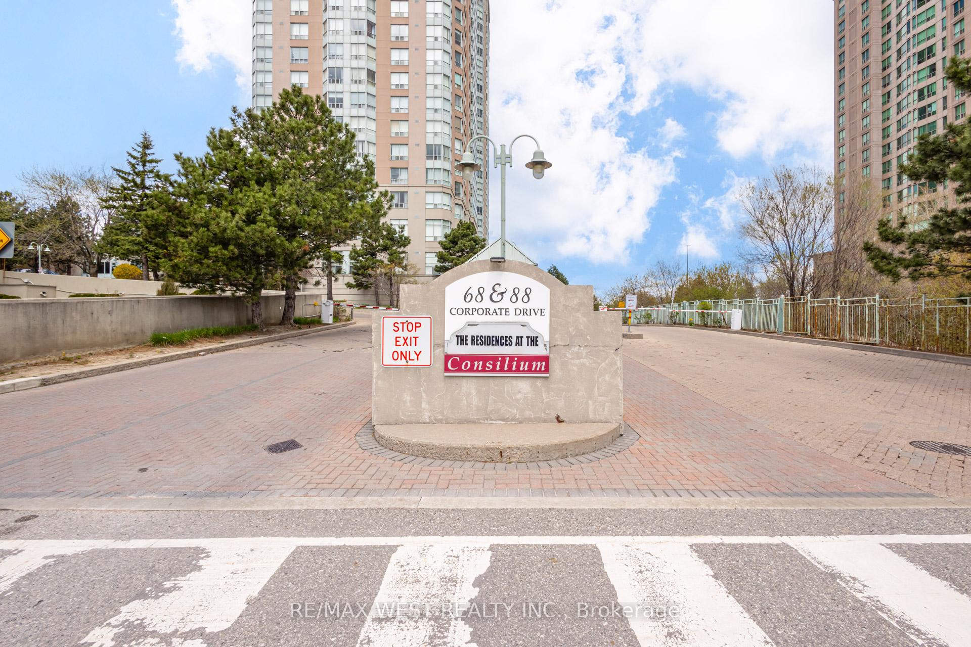 Photo 27 of Unit 707, 88 Corporate Drive, Scarborough, Woburn — HOMEH