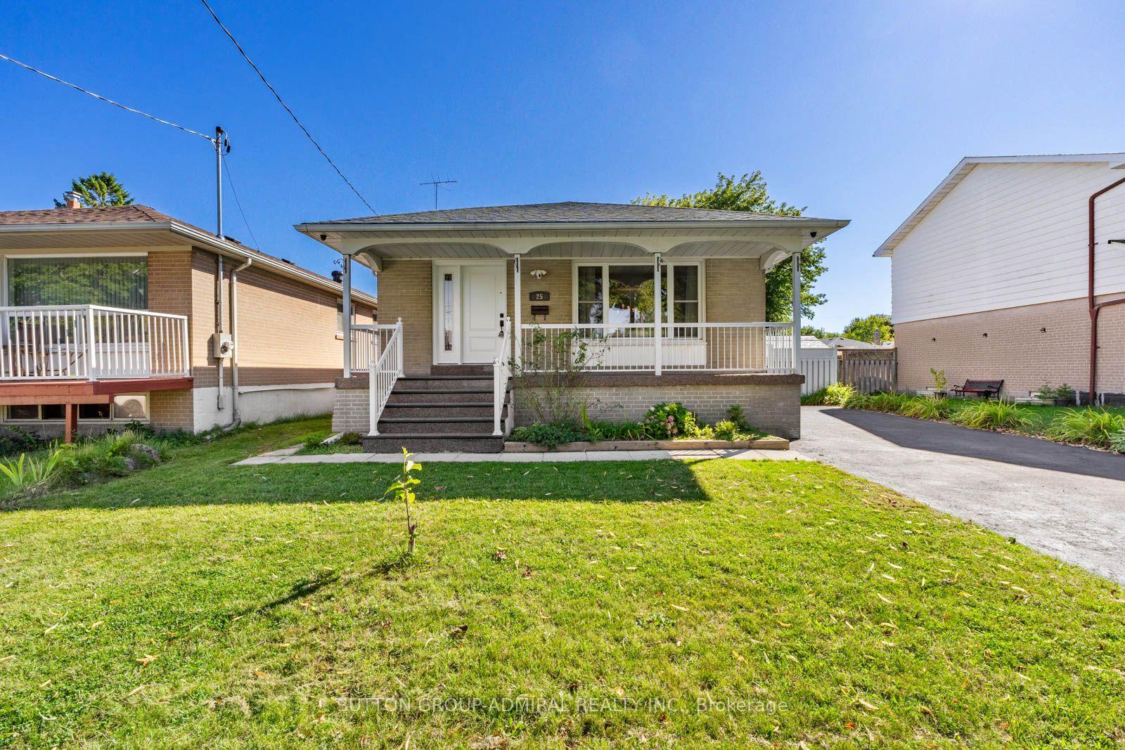 Photo 2 of 25 Rowallan Drive, Scarborough, West Hill — HOMEH