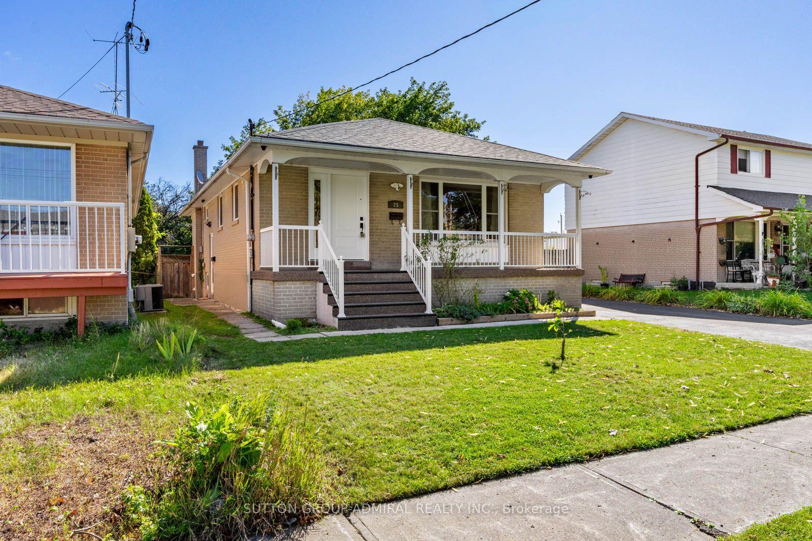 Photo 3 of 25 Rowallan Drive, Scarborough, West Hill — HOMEH