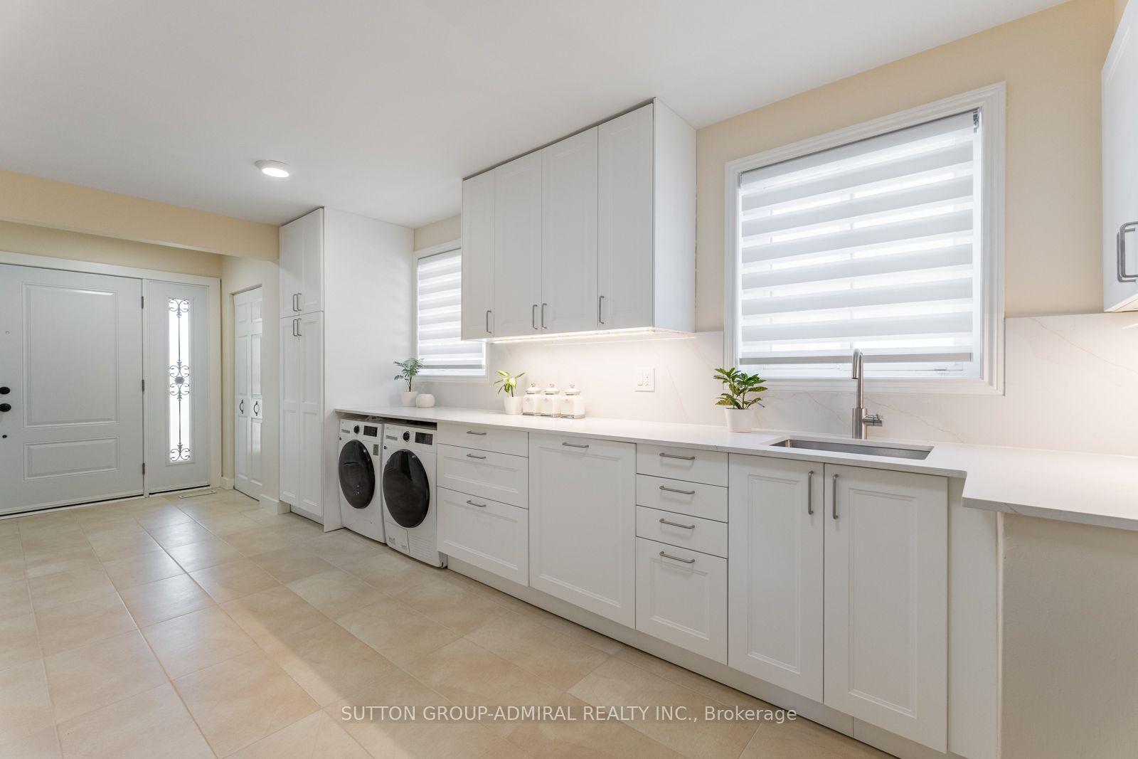 Photo 8 of 25 Rowallan Drive, Scarborough, West Hill — HOMEH