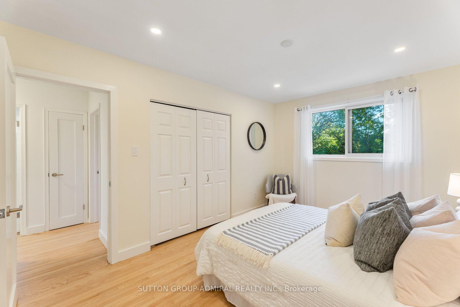 Photo 16 of 25 Rowallan Drive, Scarborough, West Hill — HOMEH