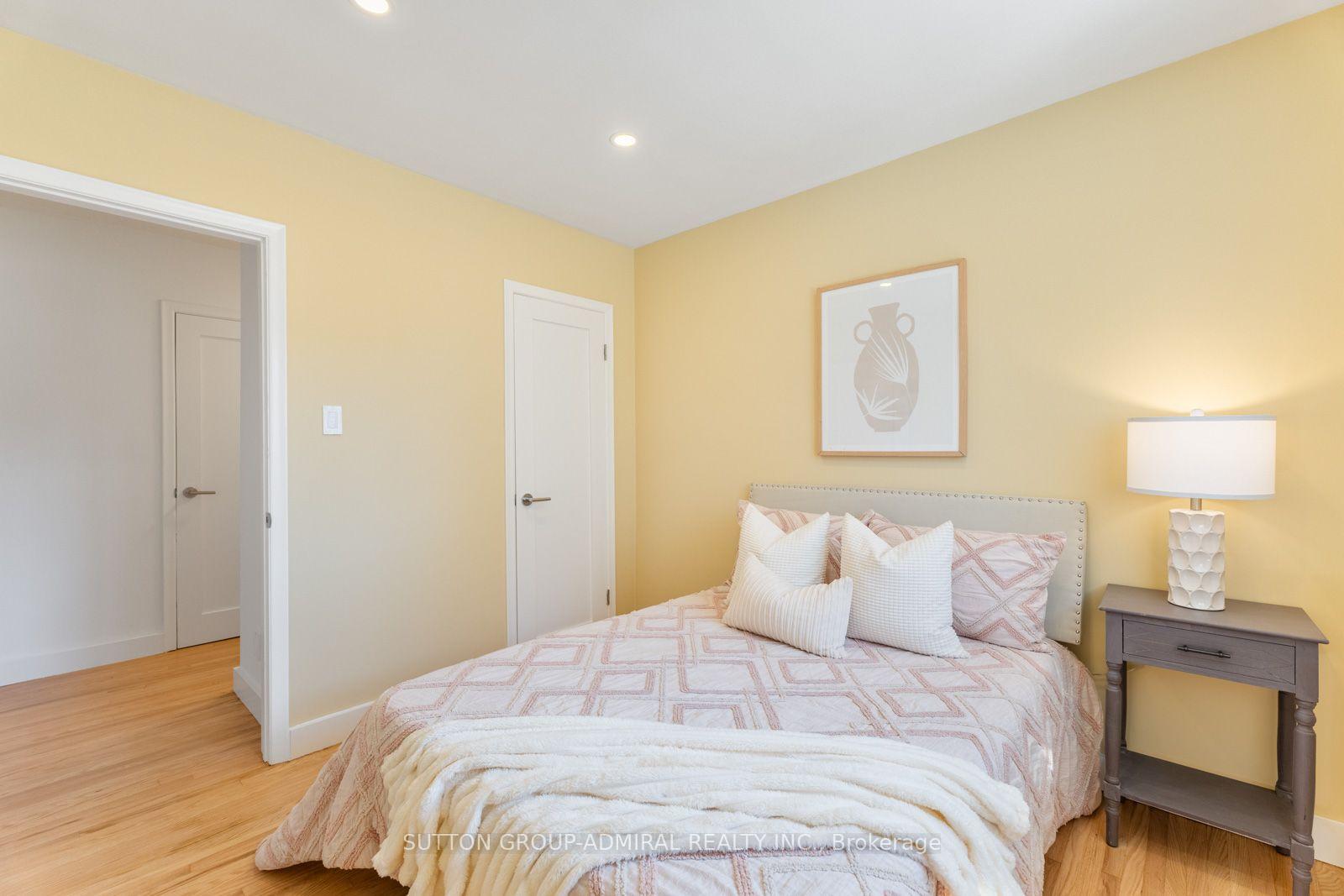 Photo 22 of 25 Rowallan Drive, Scarborough, West Hill — HOMEH