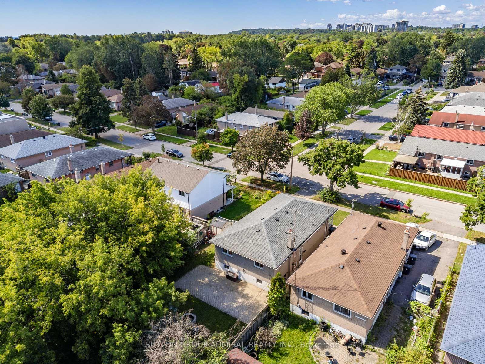 Photo 45 of 25 Rowallan Drive, Scarborough, West Hill — HOMEH