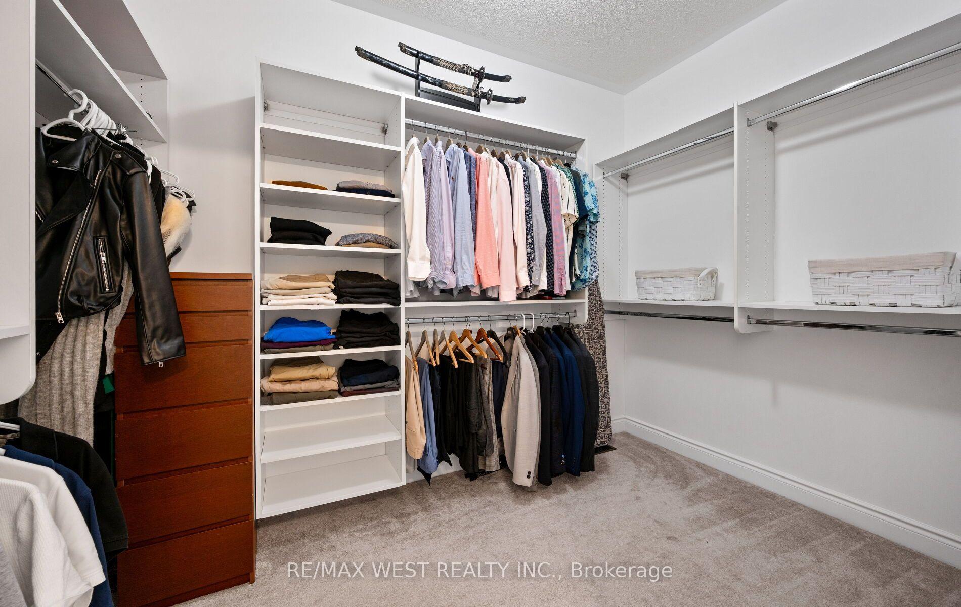 Photo 29 of 133 Rotondo Crescent, Vaughan, Kleinburg — HOMEH
