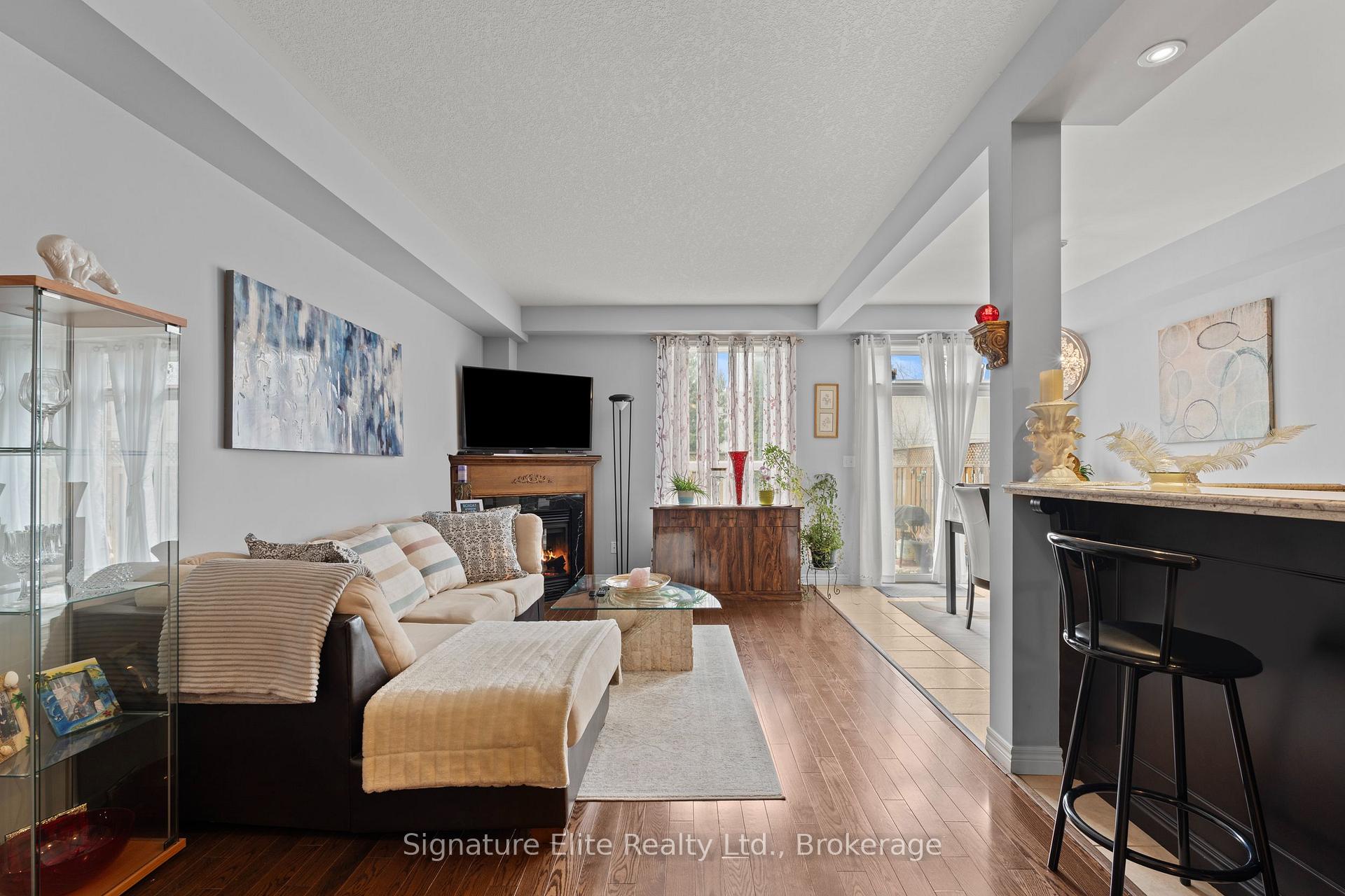 Photo 6 of 51 Marina Point Crescent, Hamilton, Winona Park — HOMEH