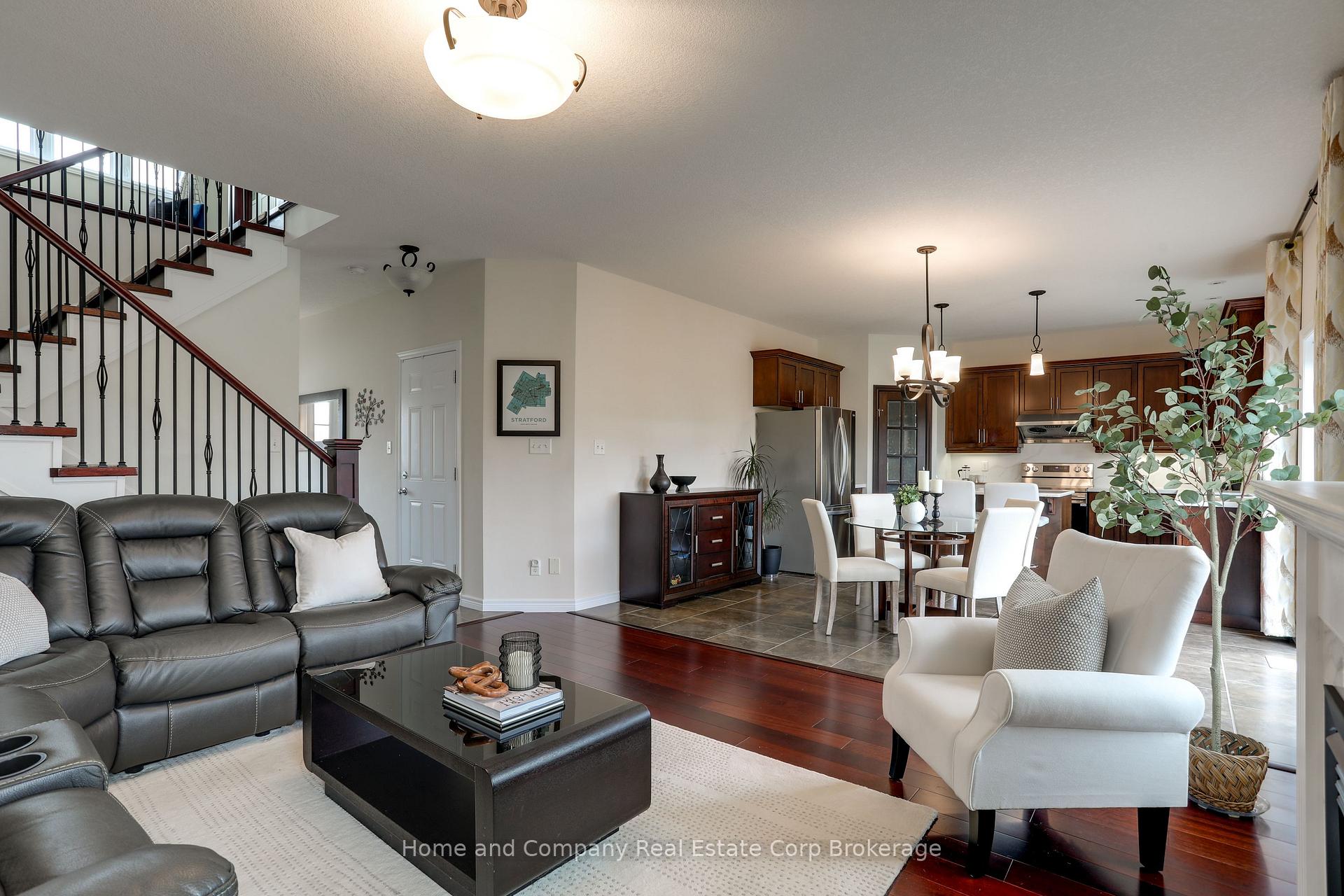 Photo 10 of 37 Thomas Street, Stratford — HOMEH