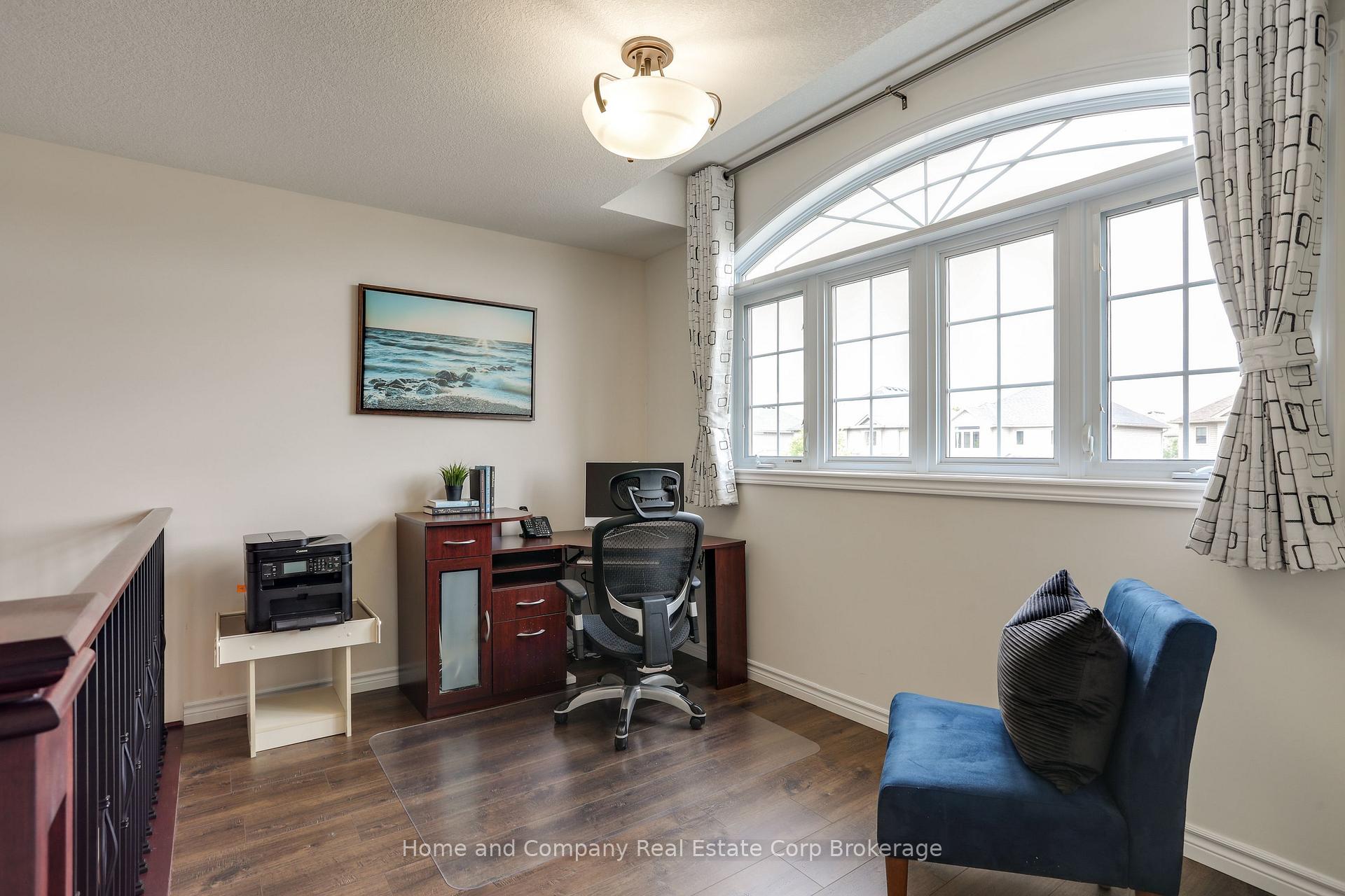 Photo 17 of 37 Thomas Street, Stratford — HOMEH