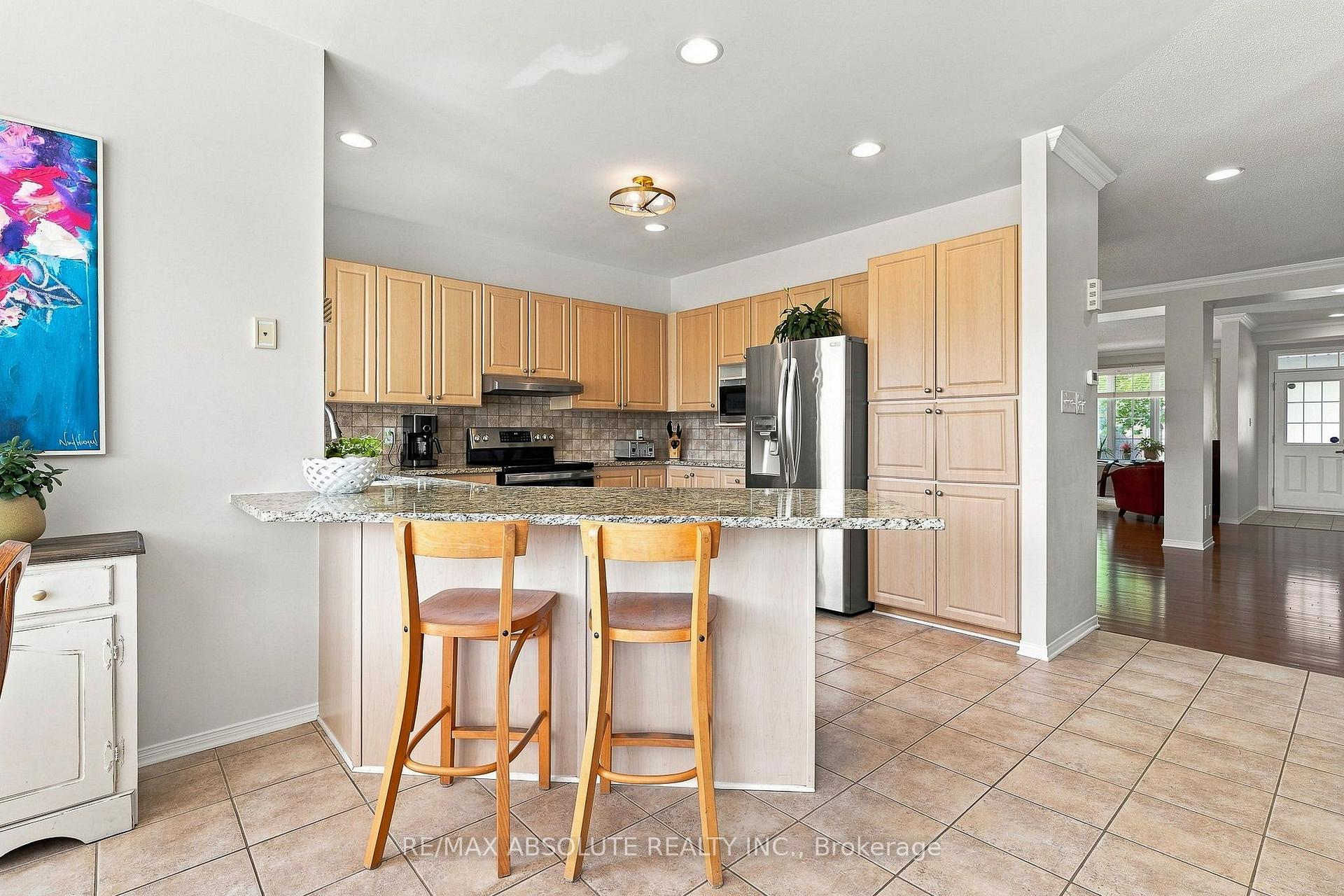 Photo 14 of 2158 Valenceville Crescent, Ottawa, Avalon East — HOMEH