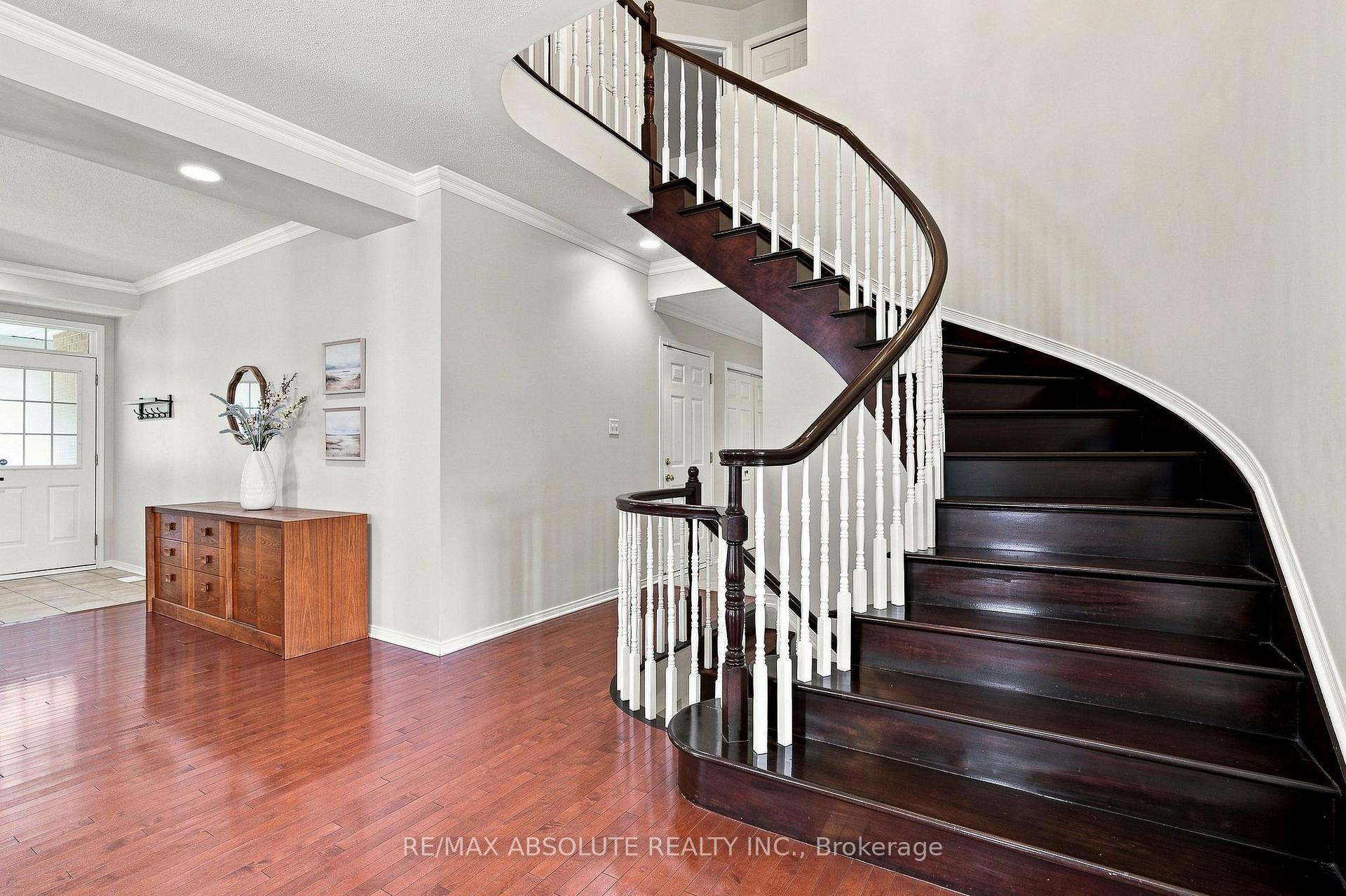 Photo 24 of 2158 Valenceville Crescent, Ottawa, Avalon East — HOMEH