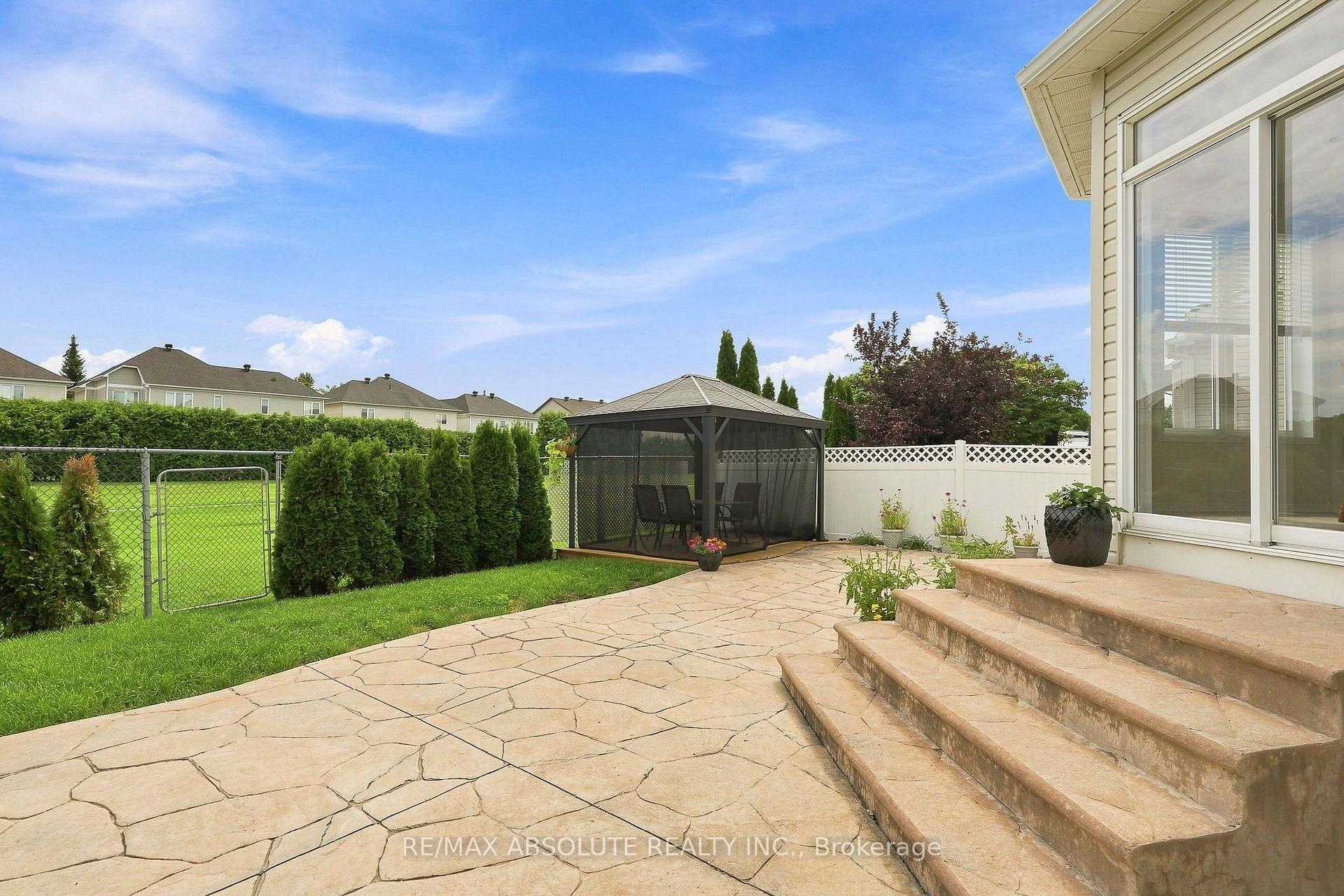 Photo 36 of 2158 Valenceville Crescent, Ottawa, Avalon East — HOMEH