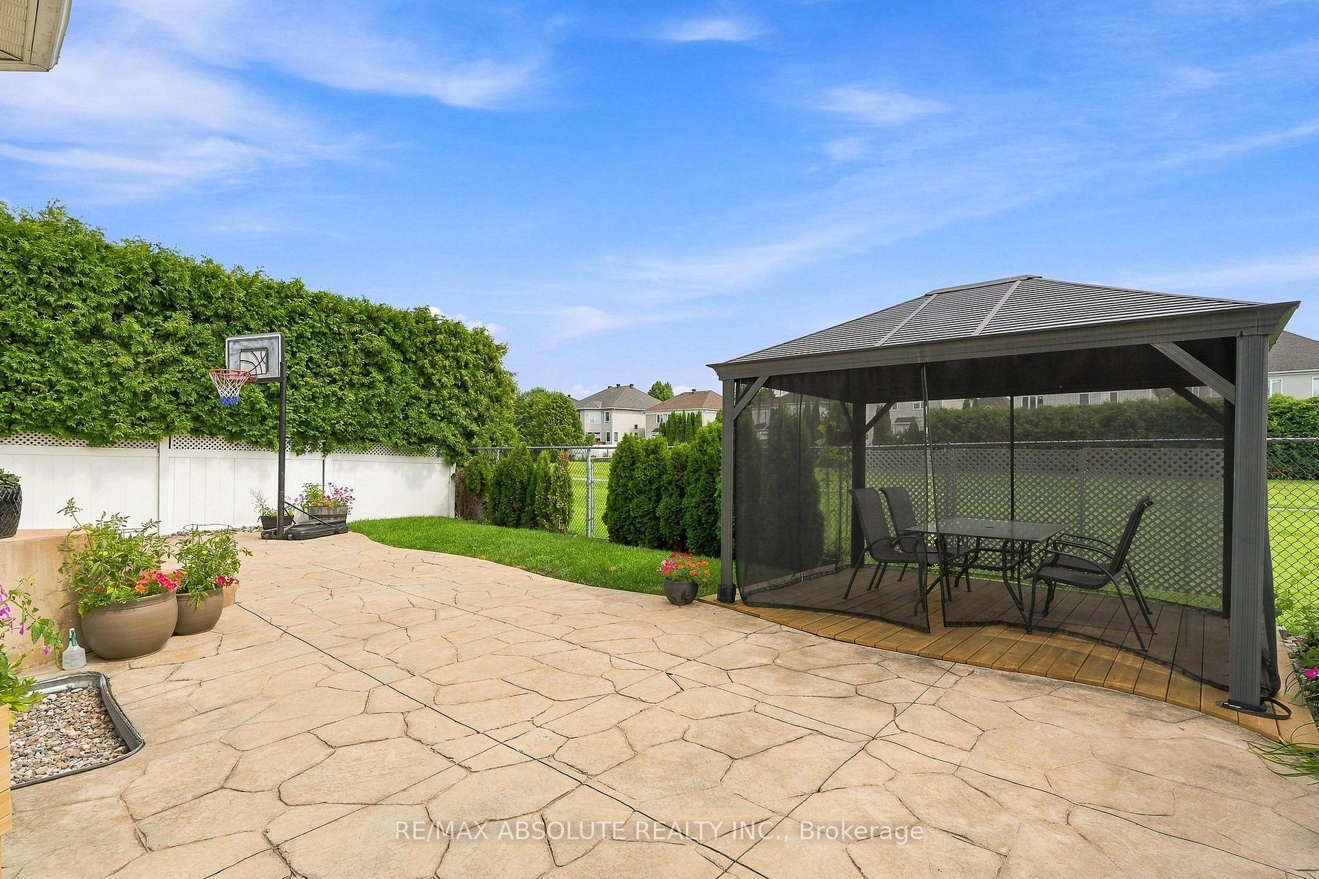 Photo 38 of 2158 Valenceville Crescent, Ottawa, Avalon East — HOMEH