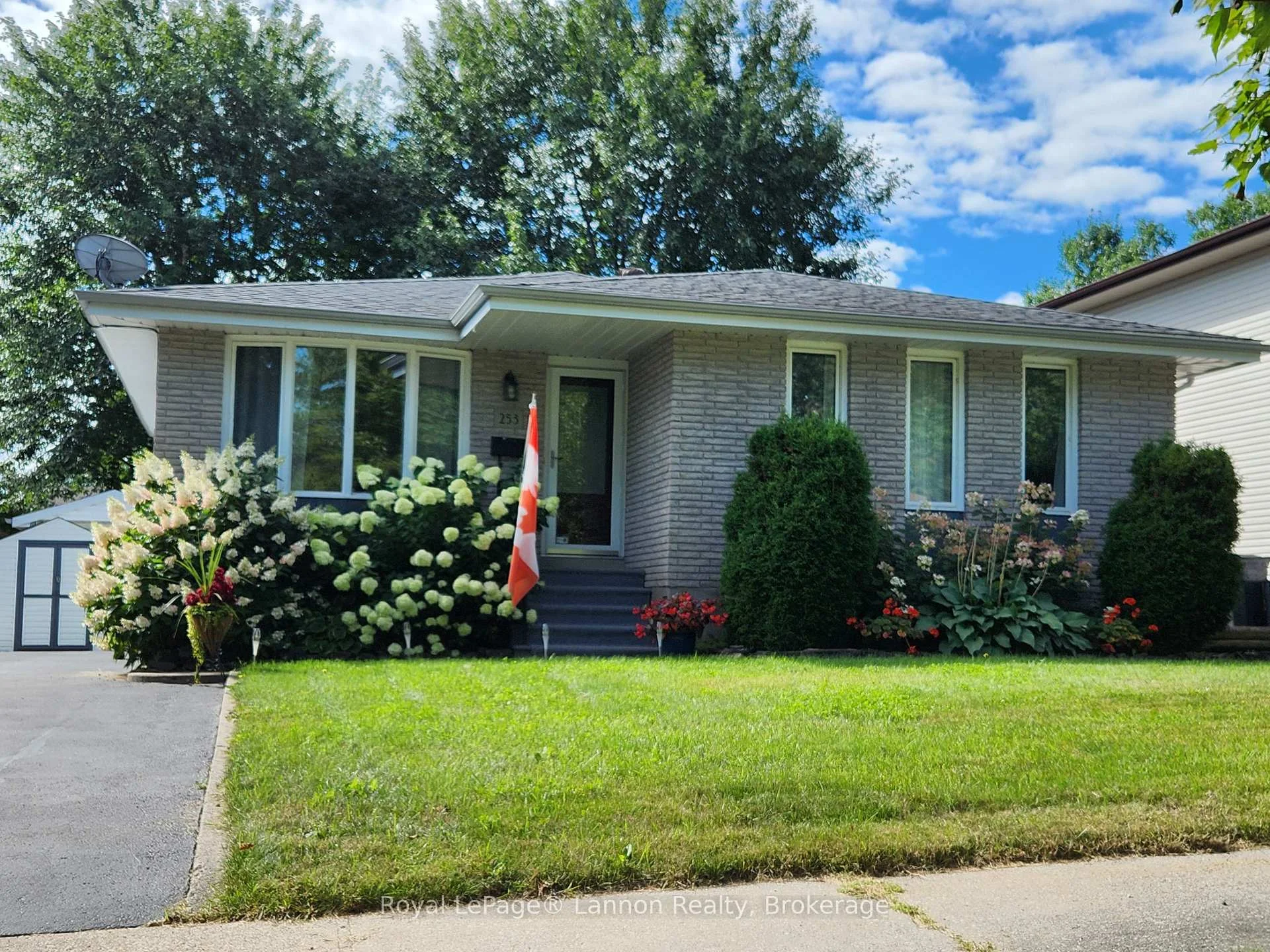 Photo 28 of 253 Downing Street, Thunder Bay, Dawson Heights — HOMEH