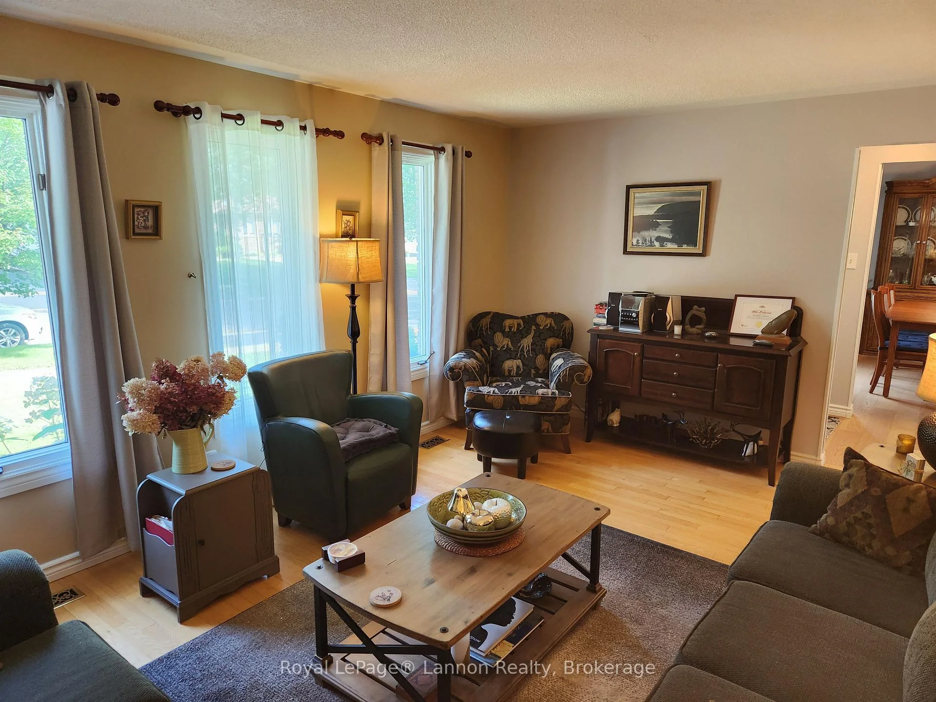 Photo 46 of 253 Downing Street, Thunder Bay, Dawson Heights — HOMEH