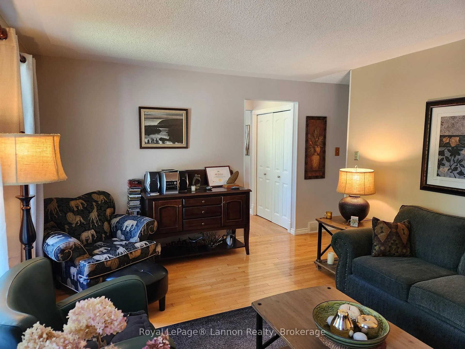 Photo 47 of 253 Downing Street, Thunder Bay, Dawson Heights — HOMEH