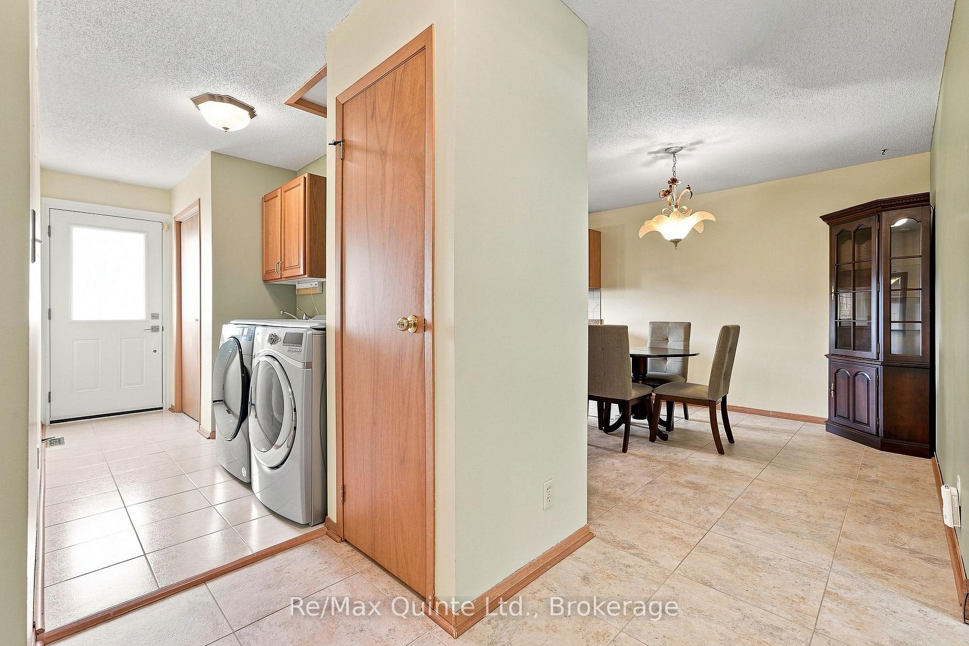 Photo 22 of 51 Bay Street, Quinte West, Trenton Ward — HOMEH