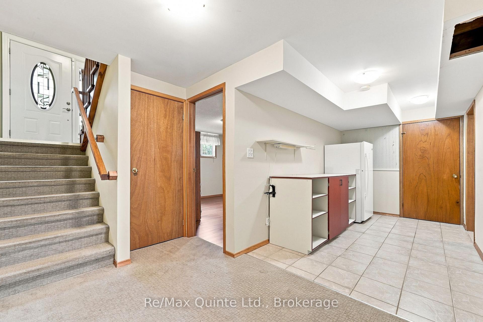 Photo 25 of 51 Bay Street, Quinte West, Trenton Ward — HOMEH