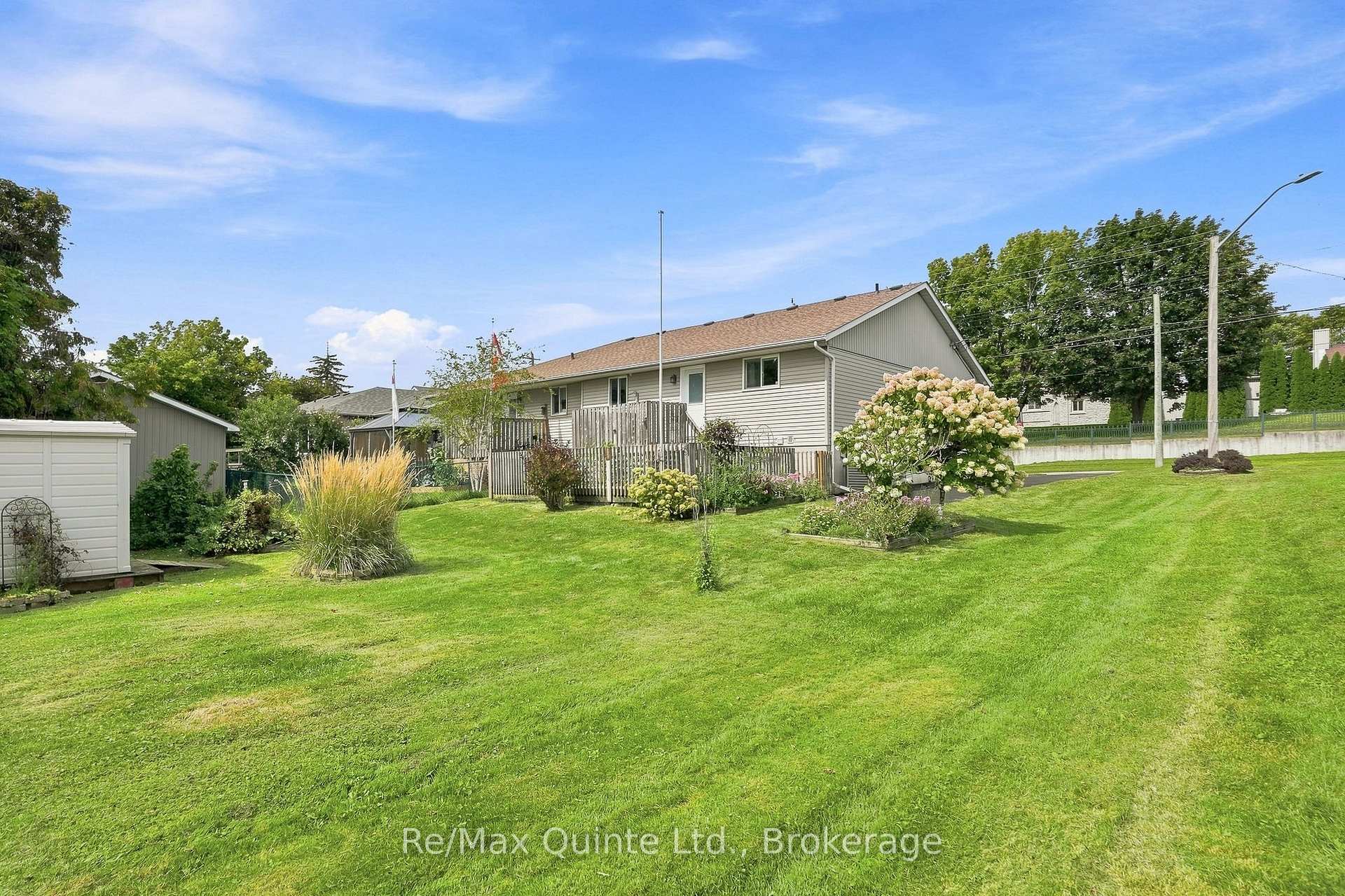 Photo 39 of 51 Bay Street, Quinte West, Trenton Ward — HOMEH