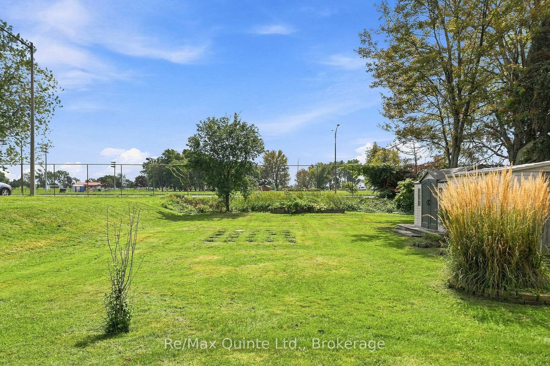 Photo 44 of 51 Bay Street, Quinte West, Trenton Ward — HOMEH