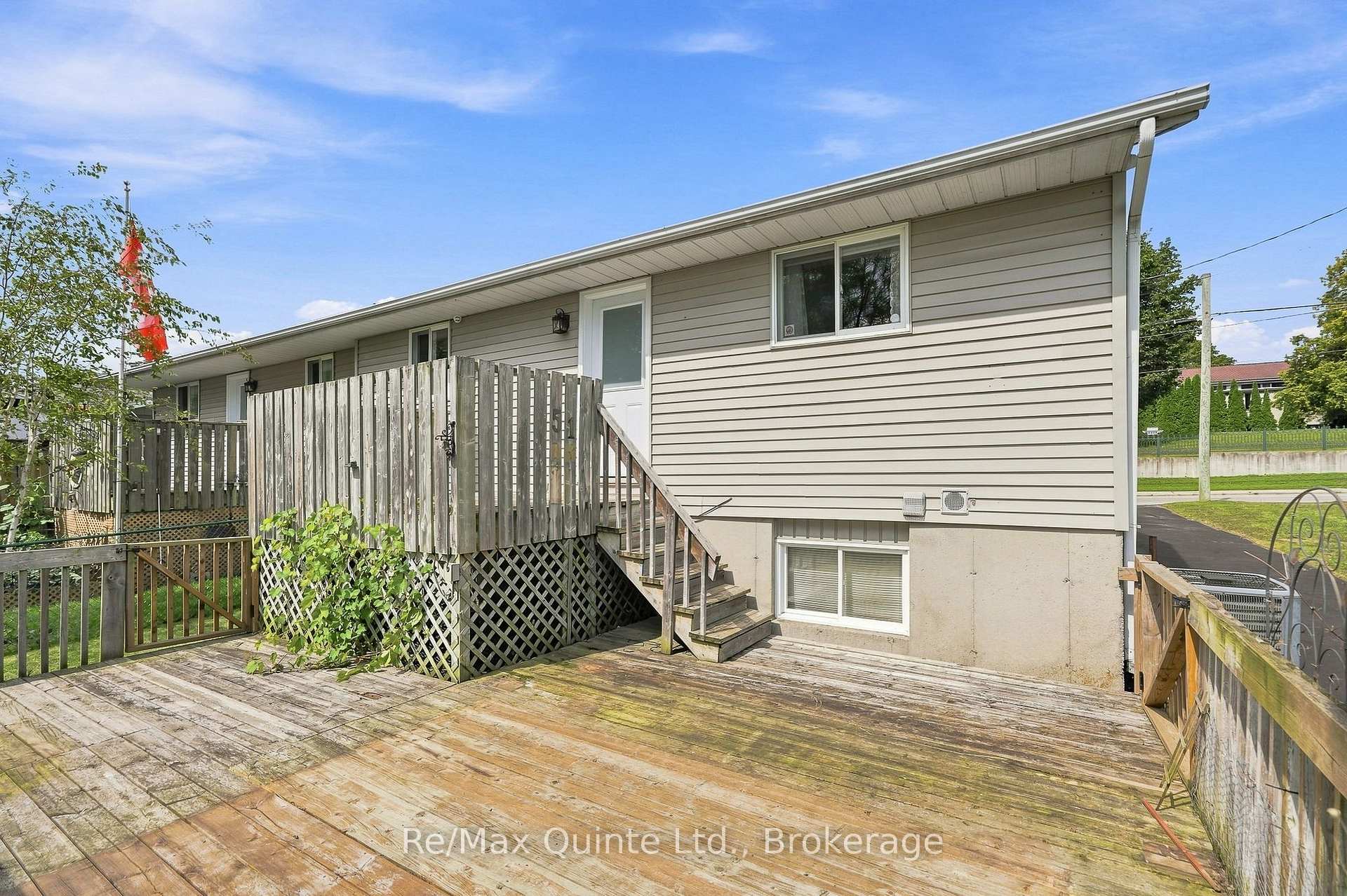 Photo 47 of 51 Bay Street, Quinte West, Trenton Ward — HOMEH