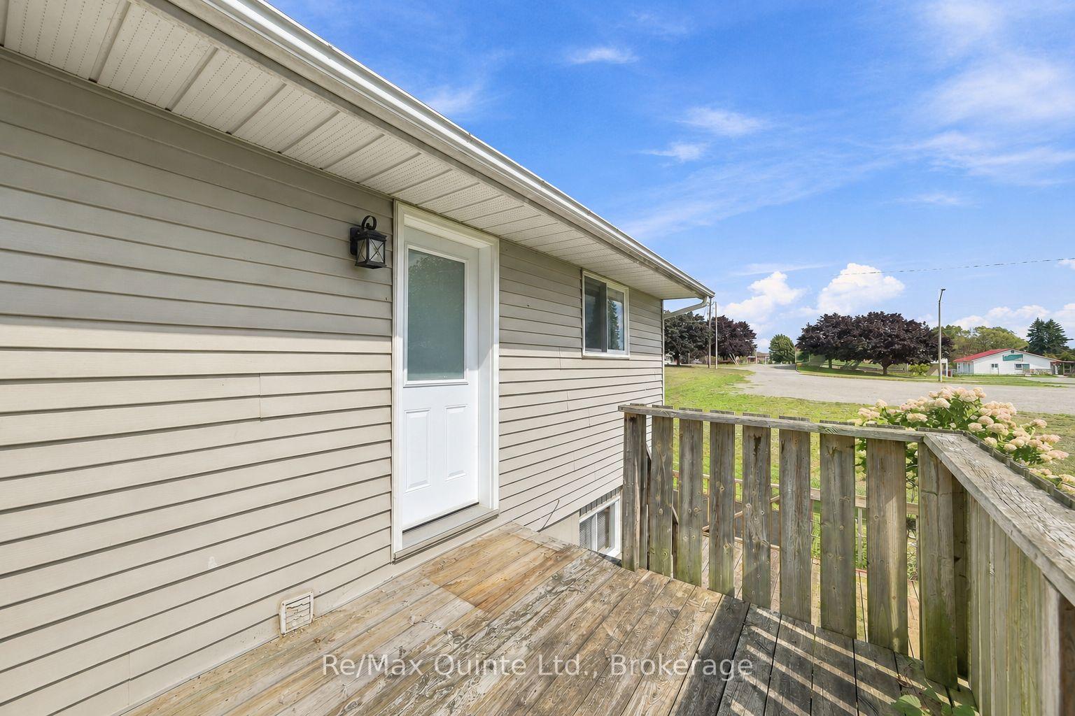Photo 49 of 51 Bay Street, Quinte West, Trenton Ward — HOMEH