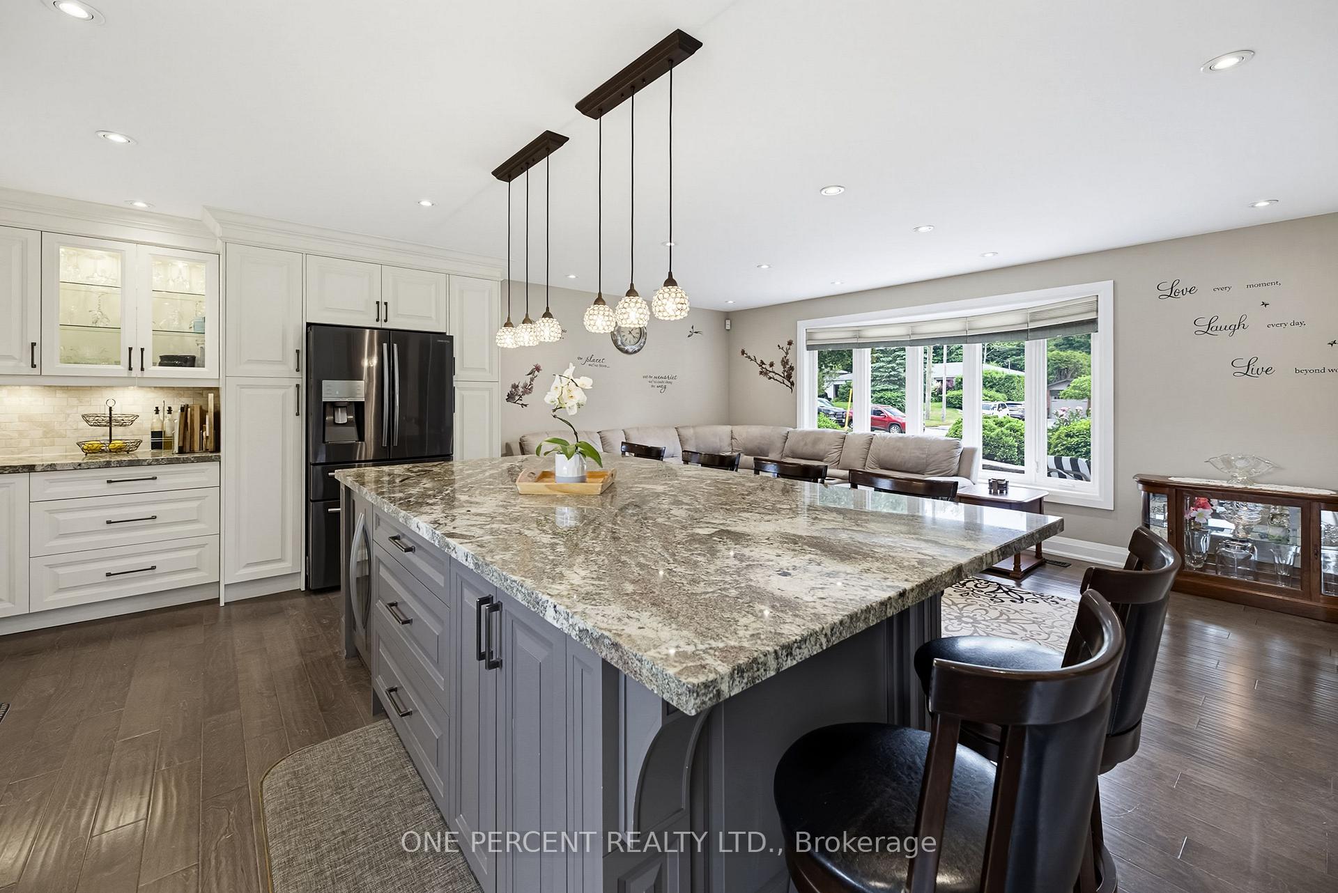 Photo 9 of 25 Hilltop Drive, Caledon, Caledon East — HOMEH