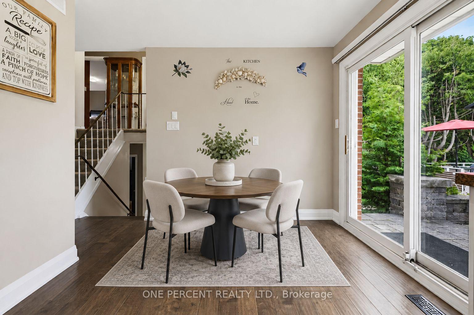 Photo 14 of 25 Hilltop Drive, Caledon, Caledon East — HOMEH