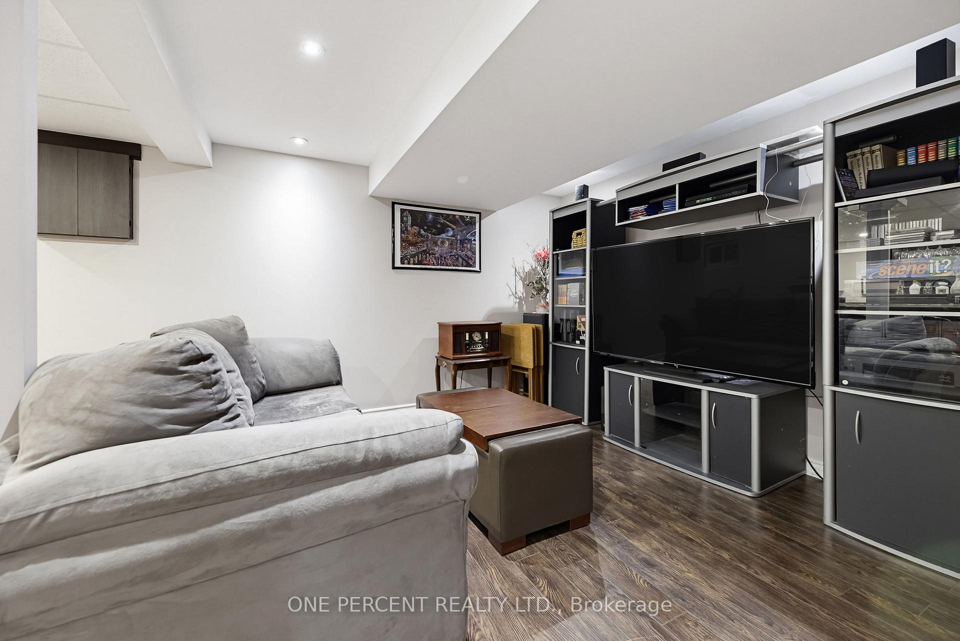 Photo 32 of 25 Hilltop Drive, Caledon, Caledon East — HOMEH