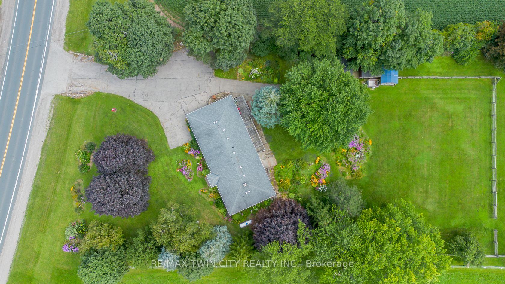 Photo 4 of 4132 Highway 6, Puslinch, Rural Puslinch East — HOMEH