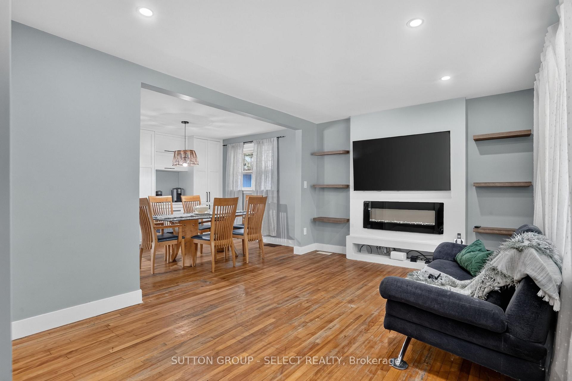 Photo 8 of 1295 York Street, London, East M — HOMEH