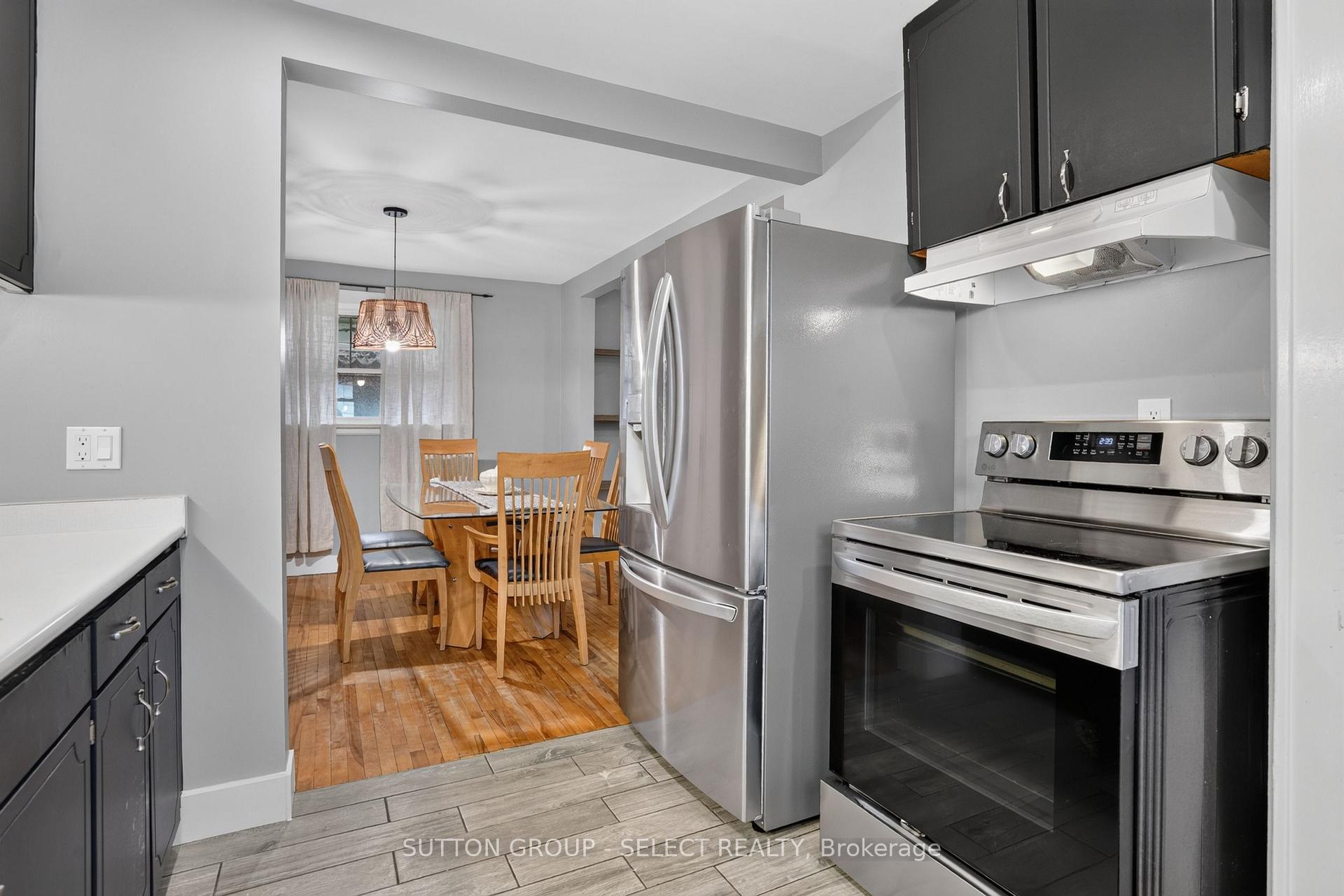 Photo 16 of 1295 York Street, London, East M — HOMEH