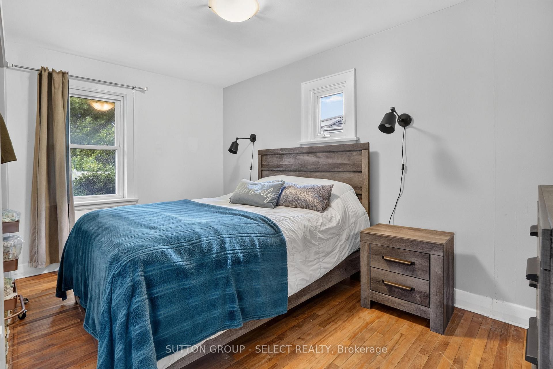 Photo 17 of 1295 York Street, London, East M — HOMEH