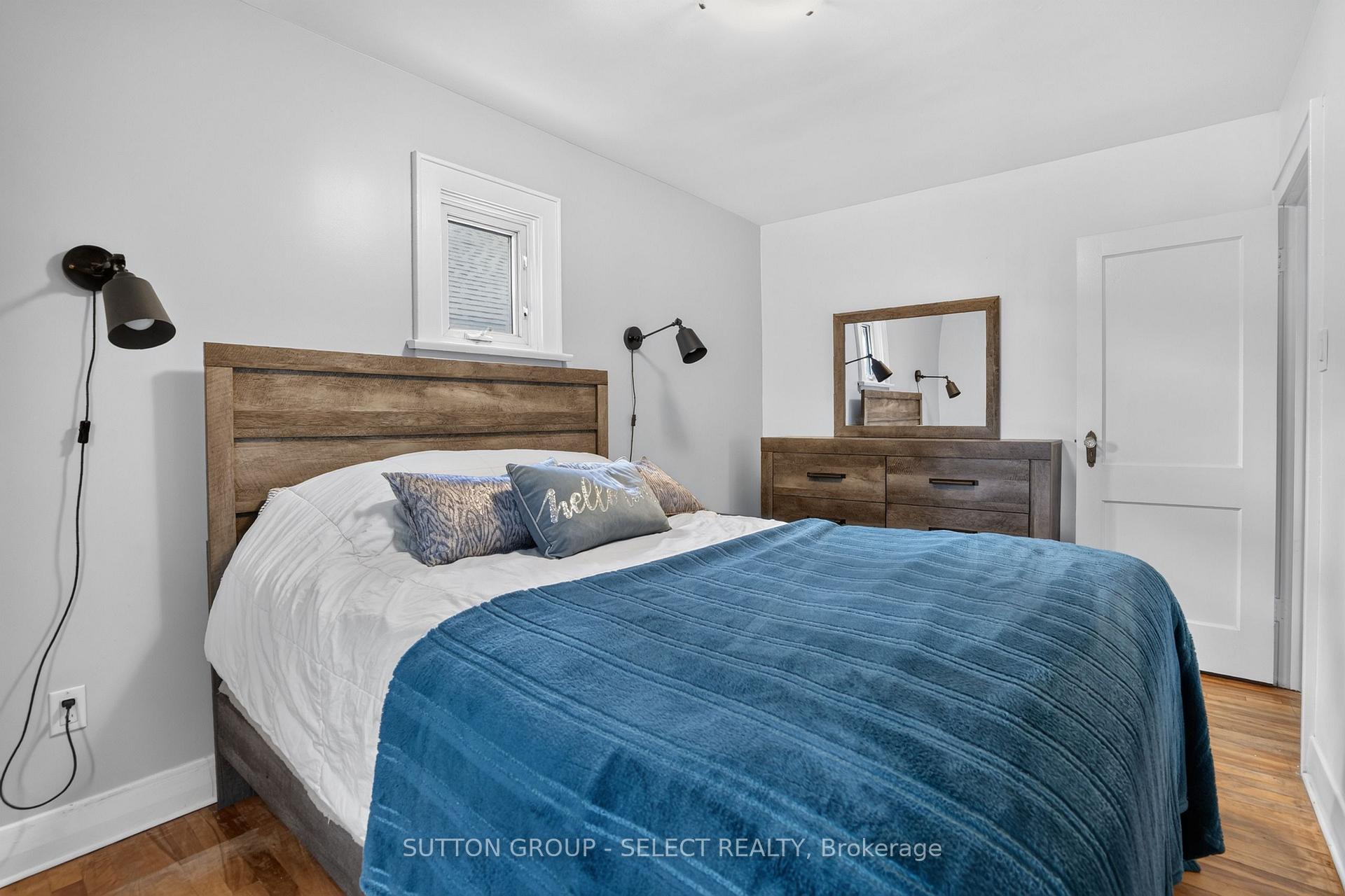 Photo 18 of 1295 York Street, London, East M — HOMEH
