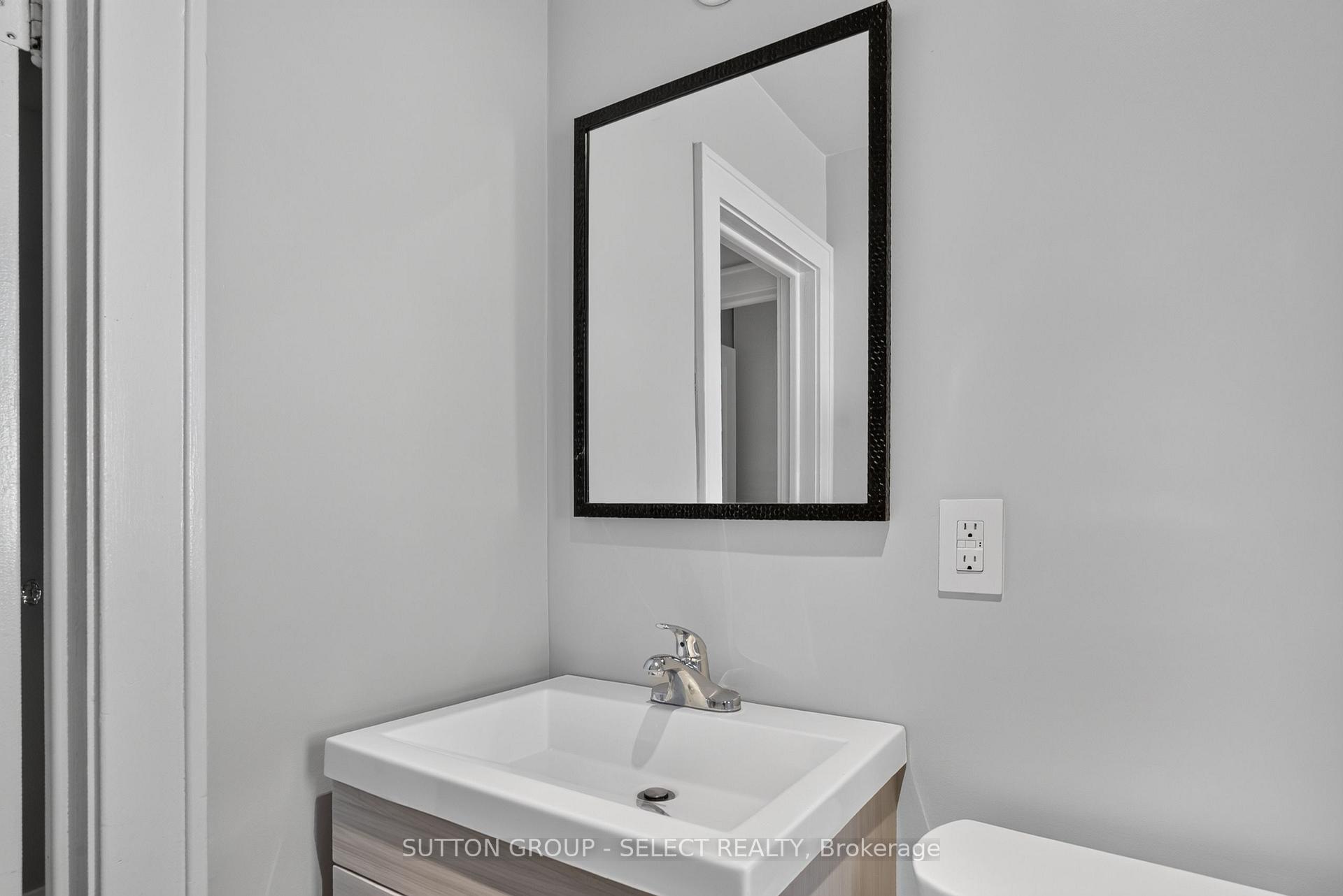 Photo 22 of 1295 York Street, London, East M — HOMEH