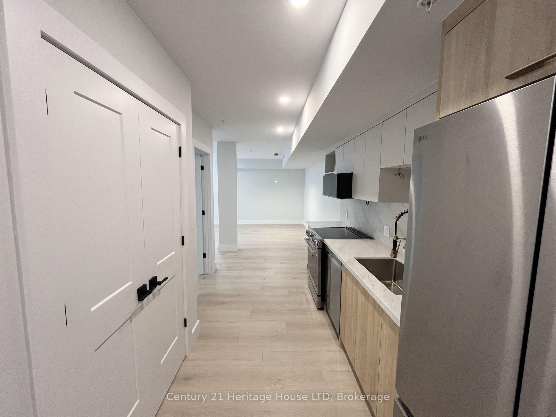 Photo 7 of Unit LOWER Unit, 99A Moffatt Street, St. Catharines, Oakdale — HOMEH