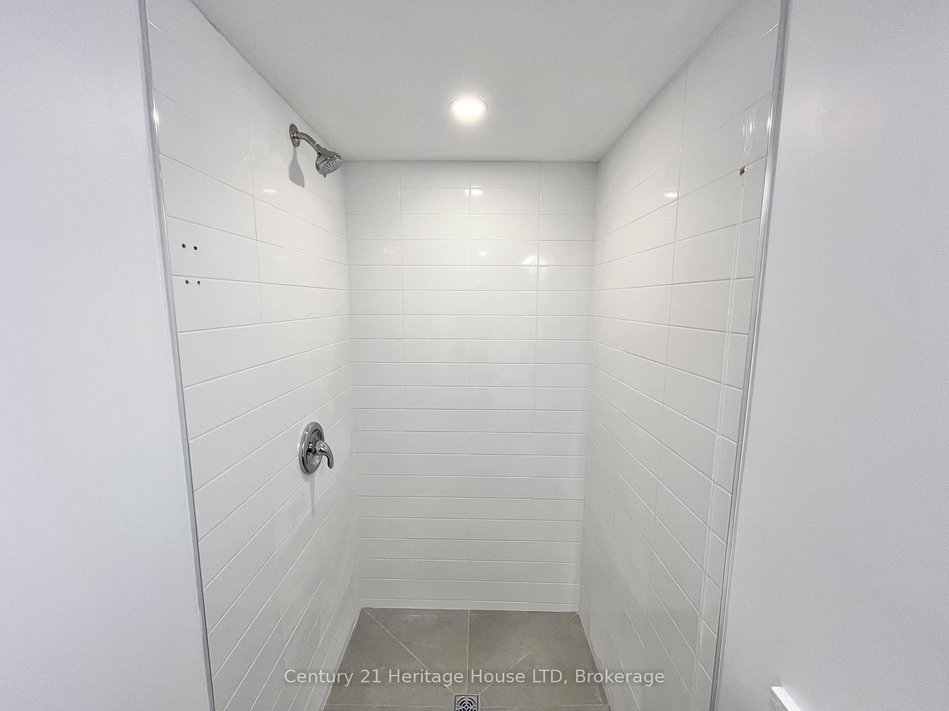 Photo 14 of Unit LOWER Unit, 99A Moffatt Street, St. Catharines, Oakdale — HOMEH
