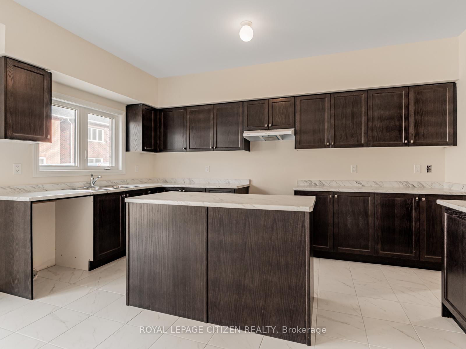 Photo 12 of 4 Heather Fullerton Road, Georgina, Sutton & Jackson's Point — HOMEH