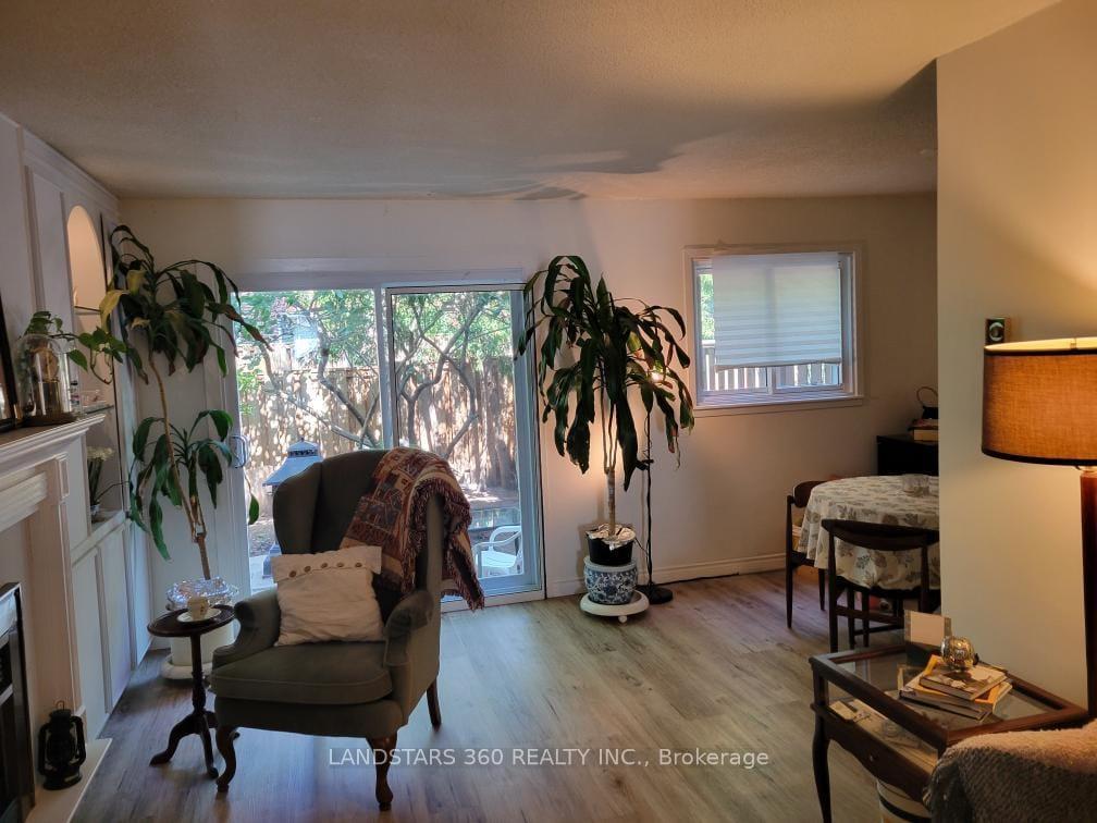 Photo 7 of Unit 147, 6 Bowman Way, Markham, Aileen-Willowbrook — HOMEH