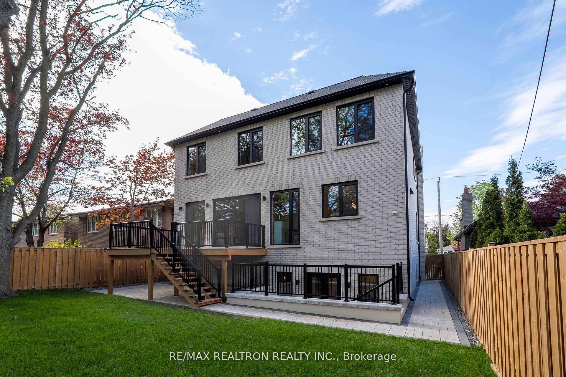 Photo 6 of 35 Foxwarren Drive, North York, Bayview Village — HOMEH