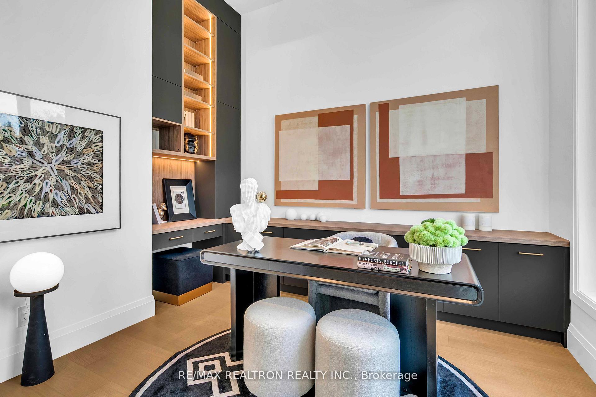 Photo 11 of 35 Foxwarren Drive, North York, Bayview Village — HOMEH