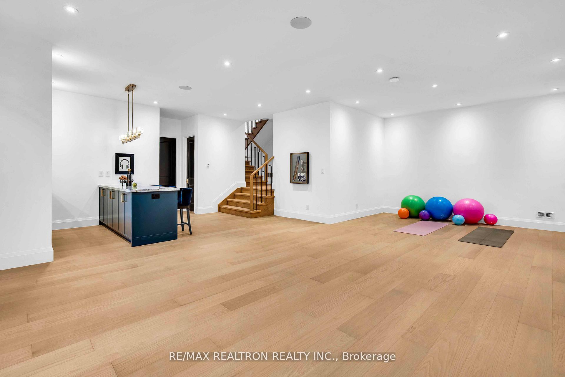 Photo 46 of 35 Foxwarren Drive, North York, Bayview Village — HOMEH